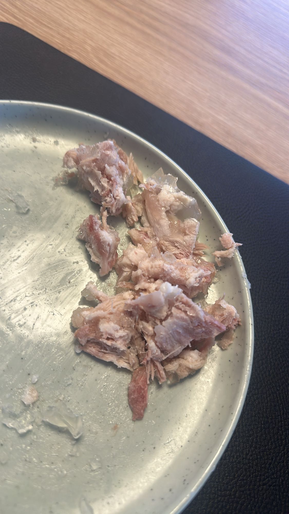 Shredded pork pieces
