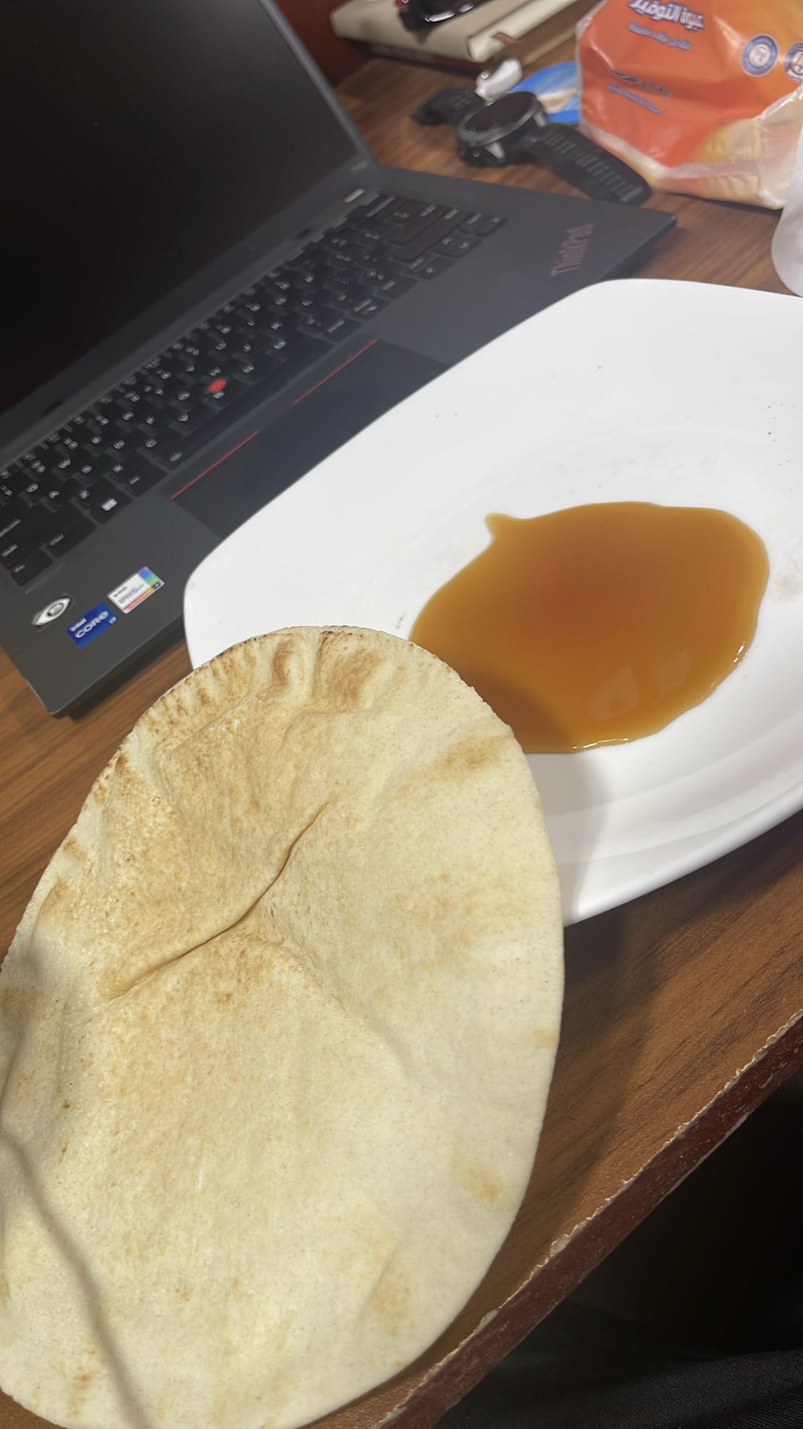 Pita bread with syrup