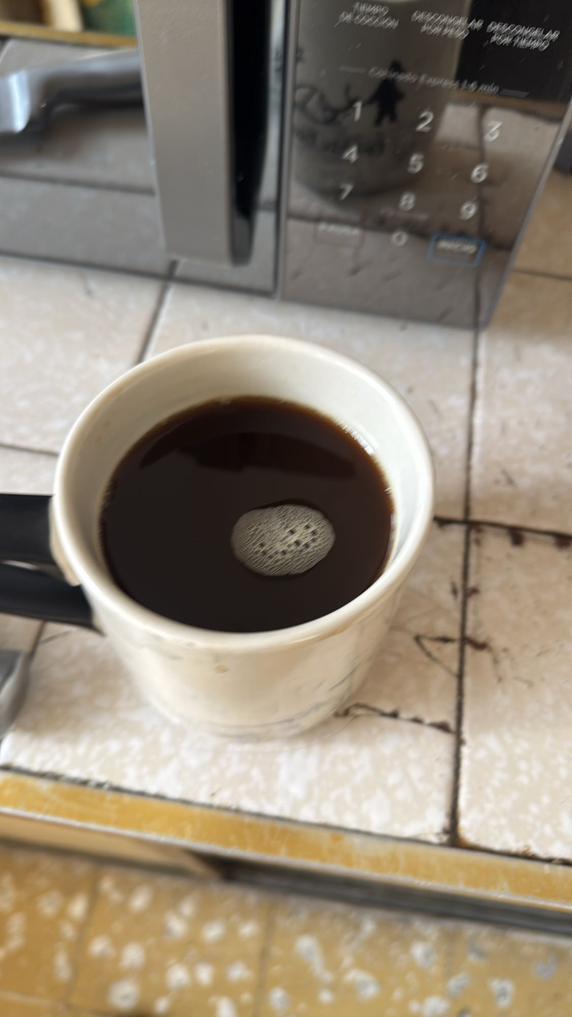 taza de café negro