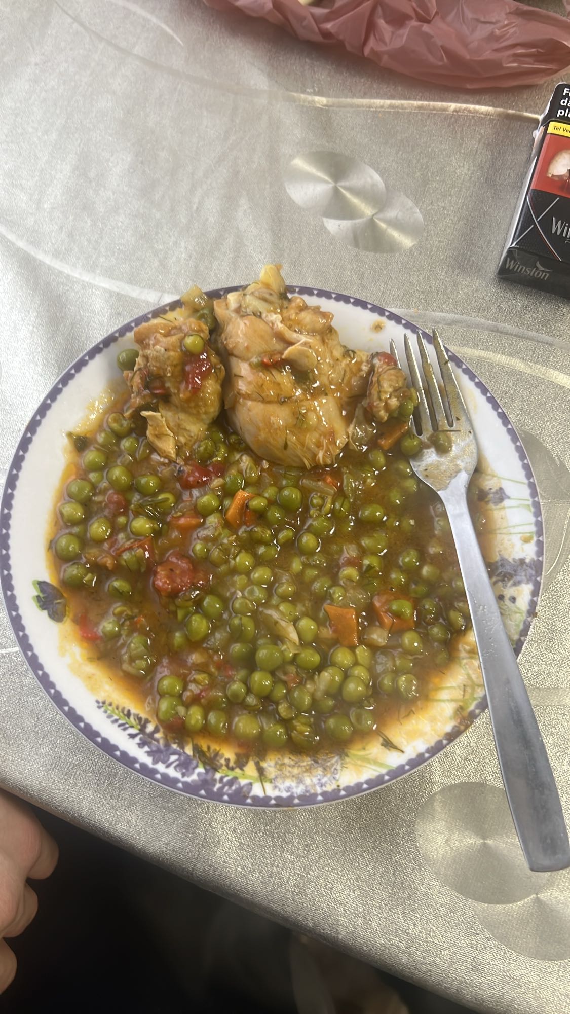 Mâncare de mazăre cu pui