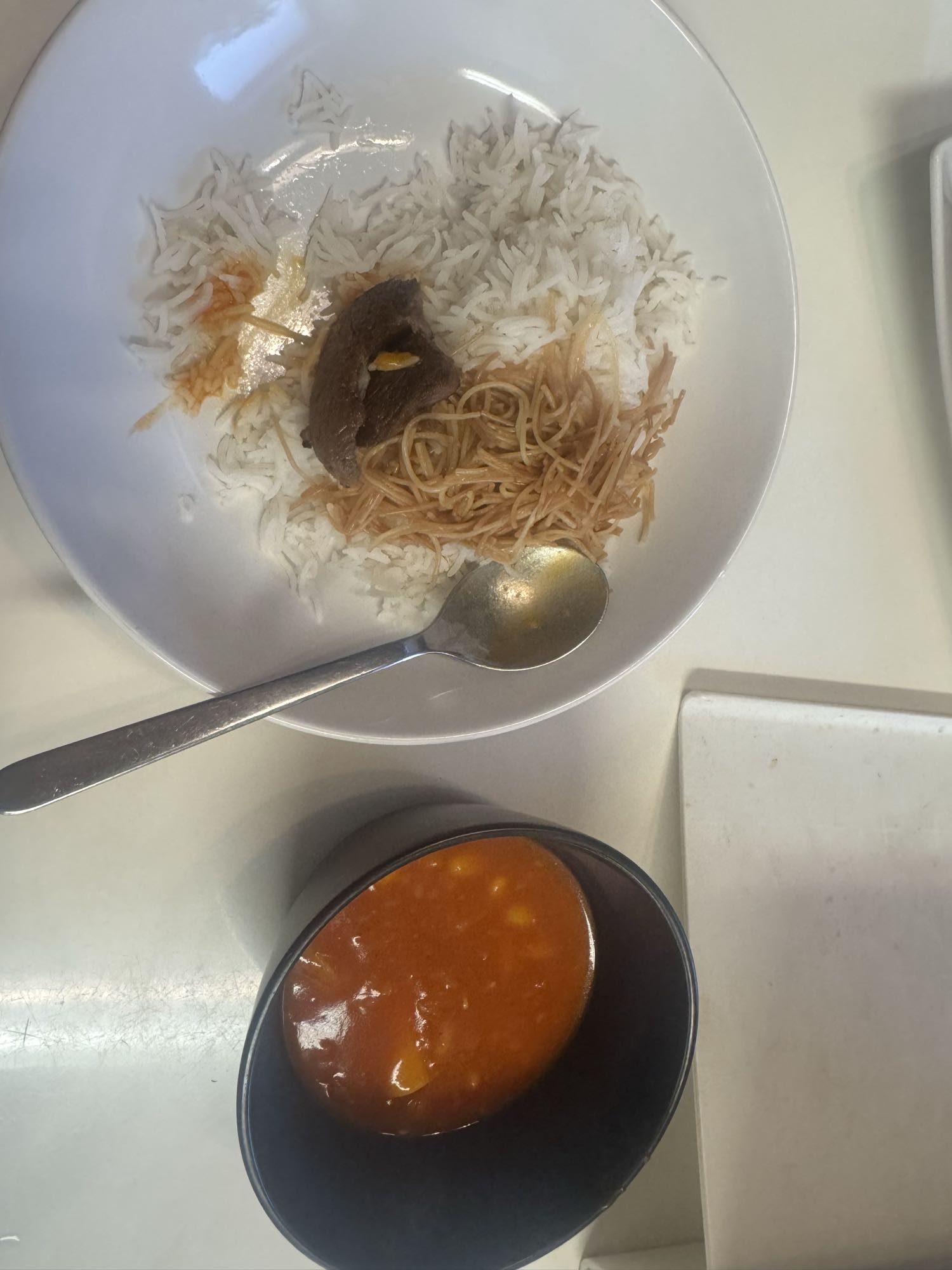 Ris, nudlar, kött & tomatsoppa