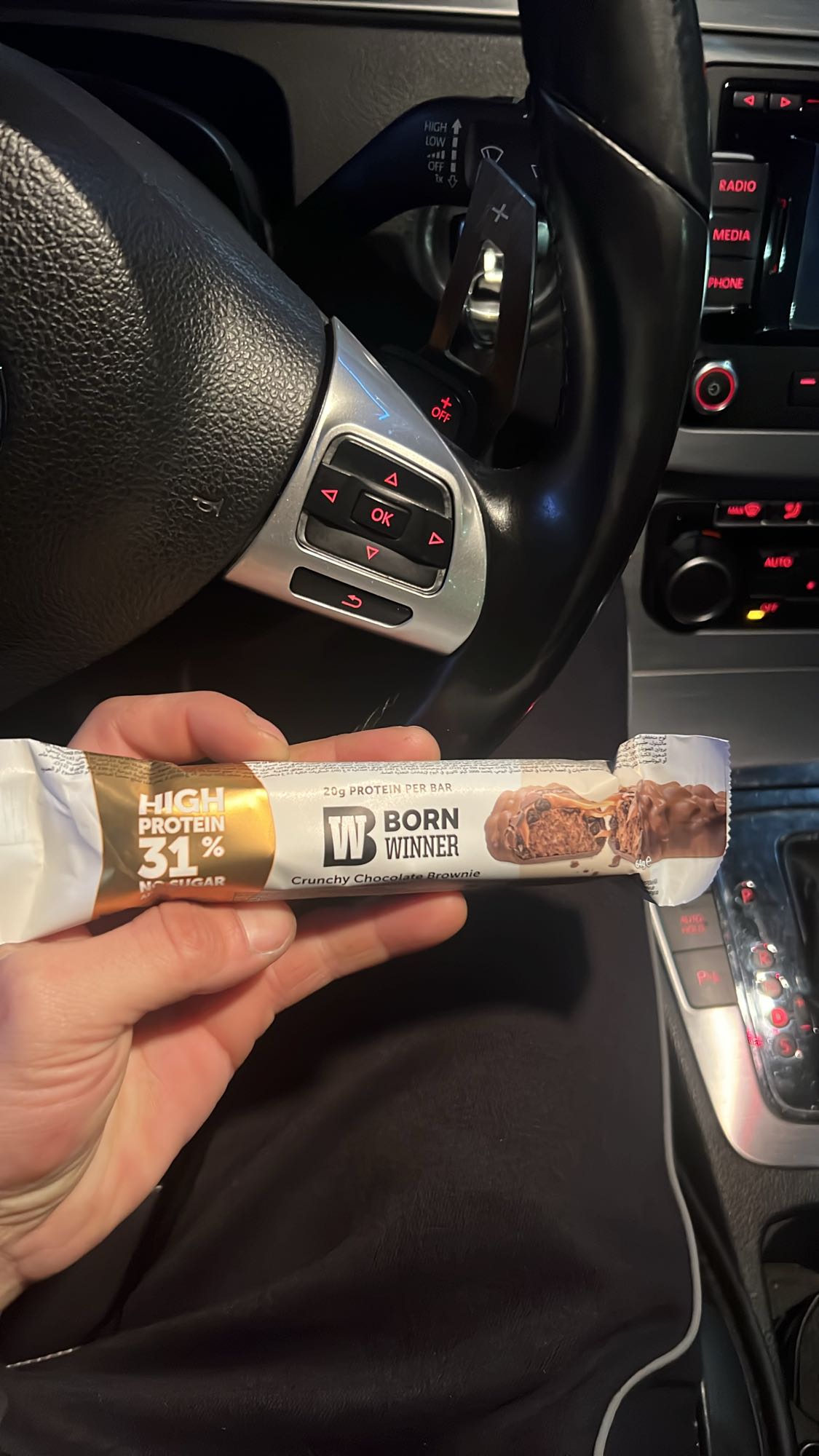 Baton proteic ciocolată