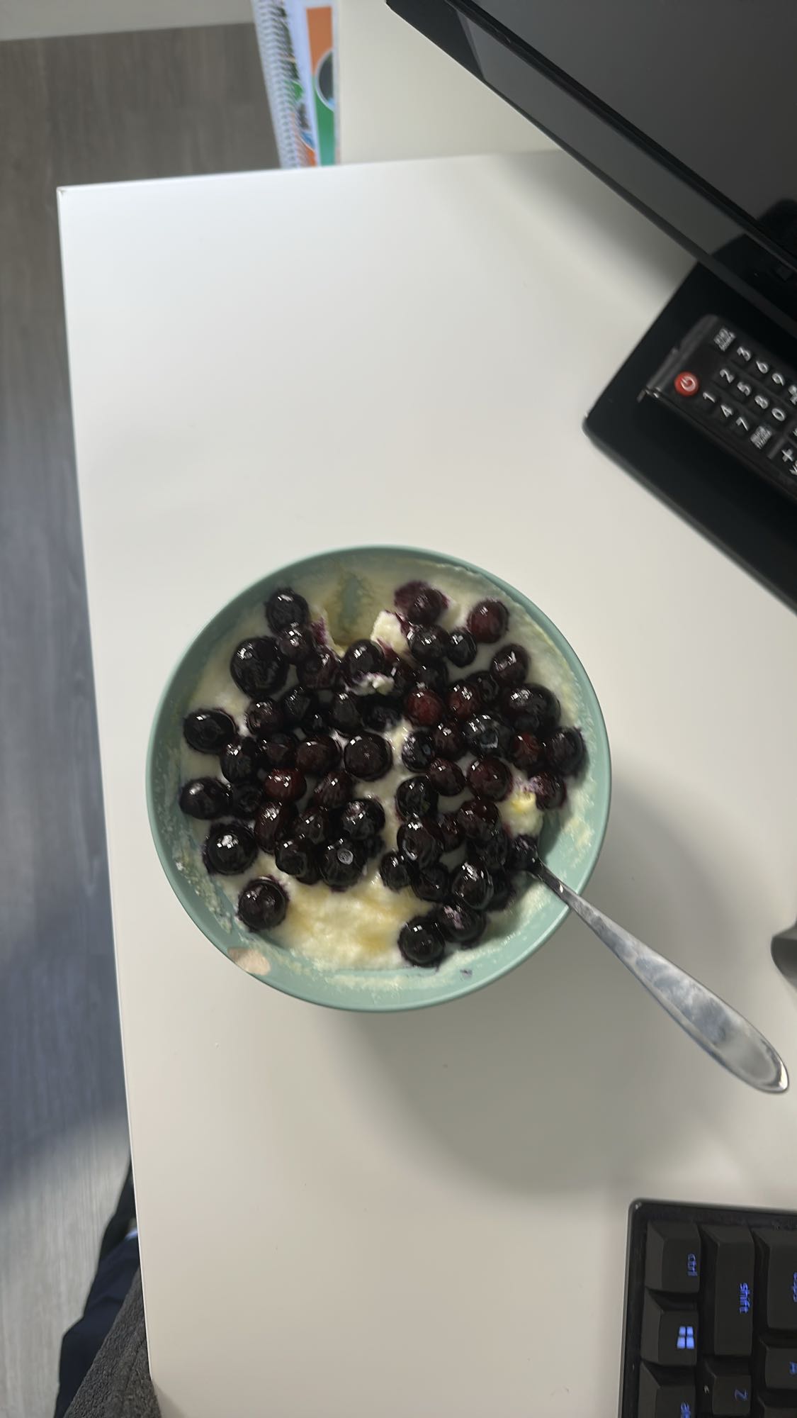 yogur con arándanos