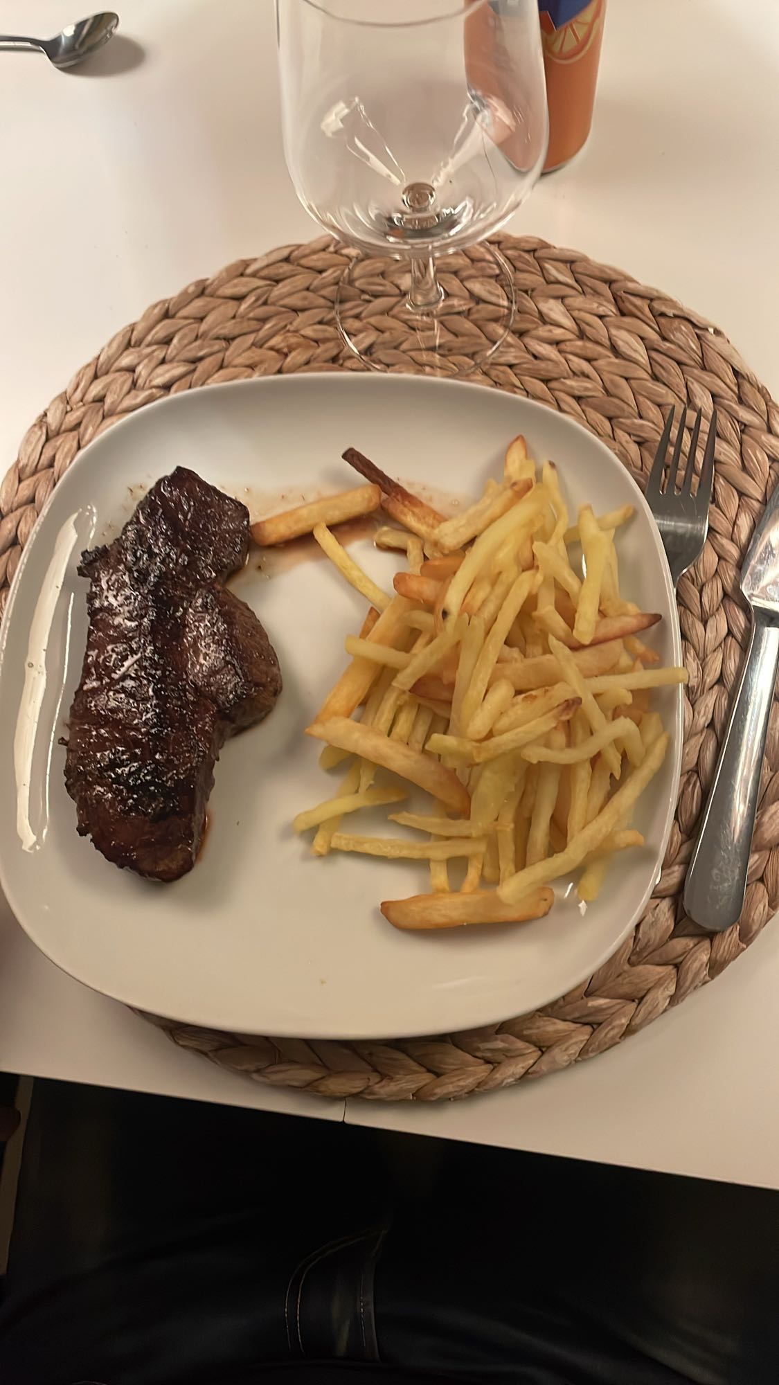 Biff med pommes frites