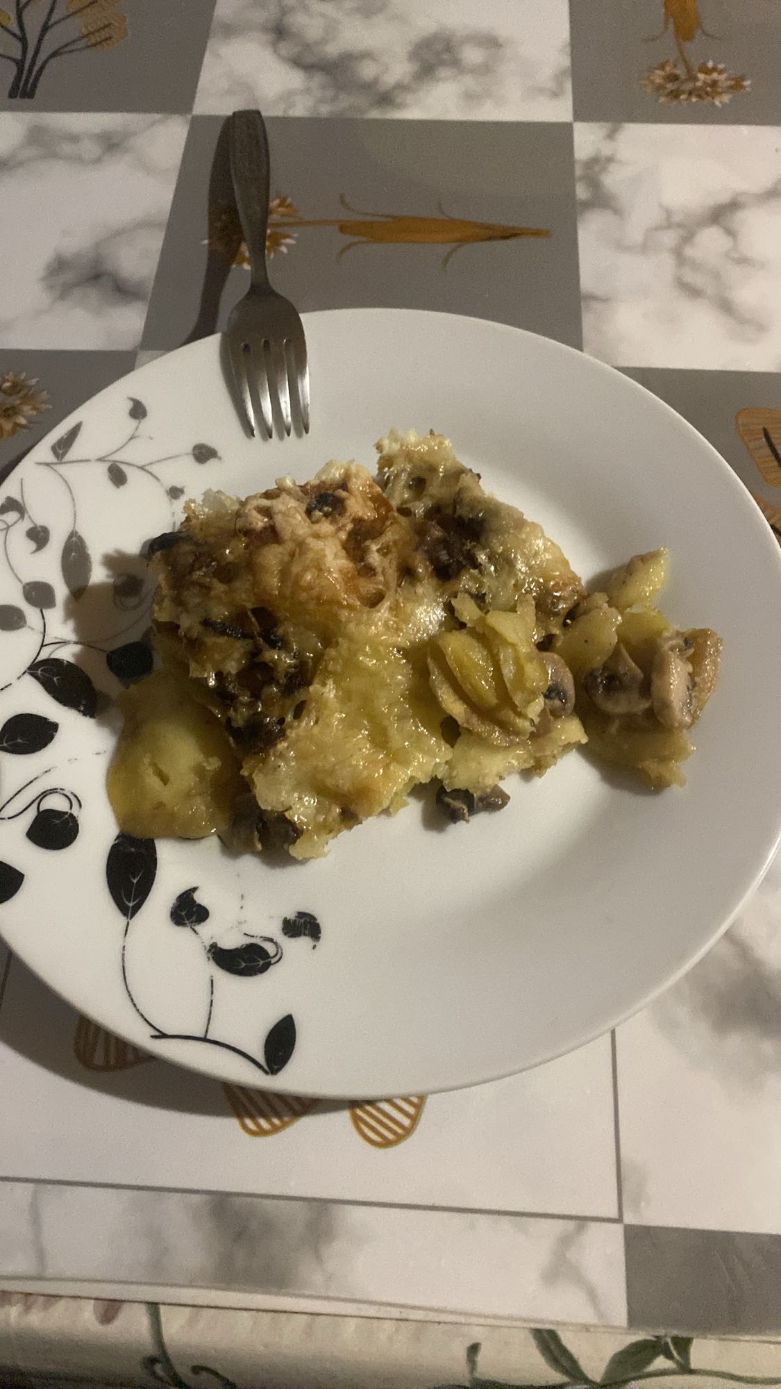 Zapiekanka ziemniaczana