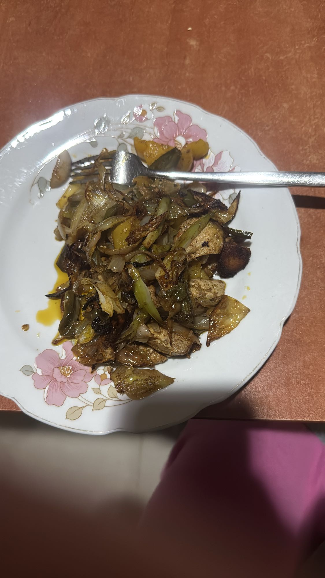 Stir-fried chicken and veggies