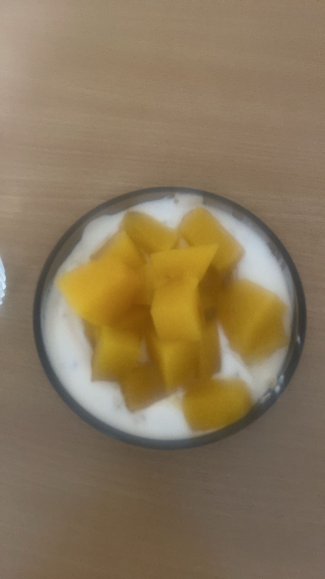 jogurt z mango