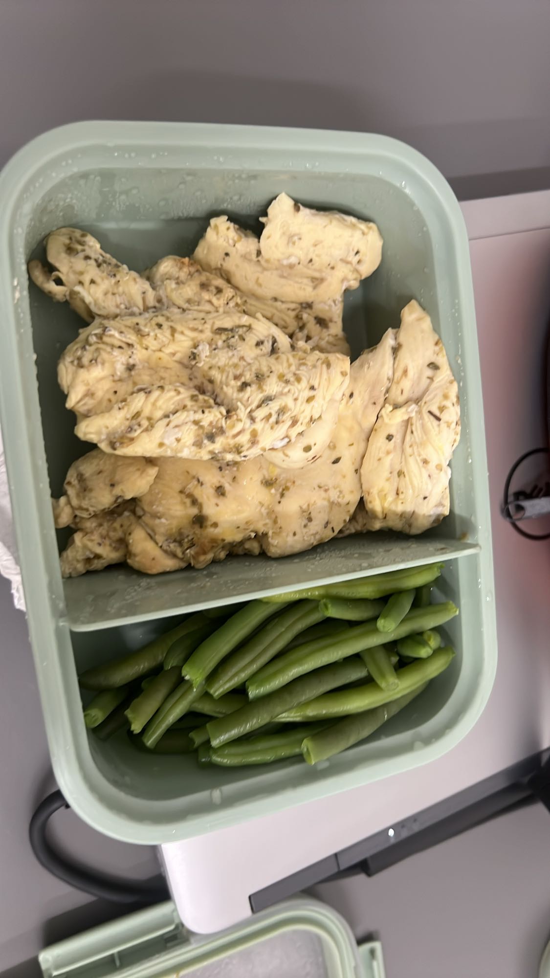 Tavuk ve yeşil fasulye