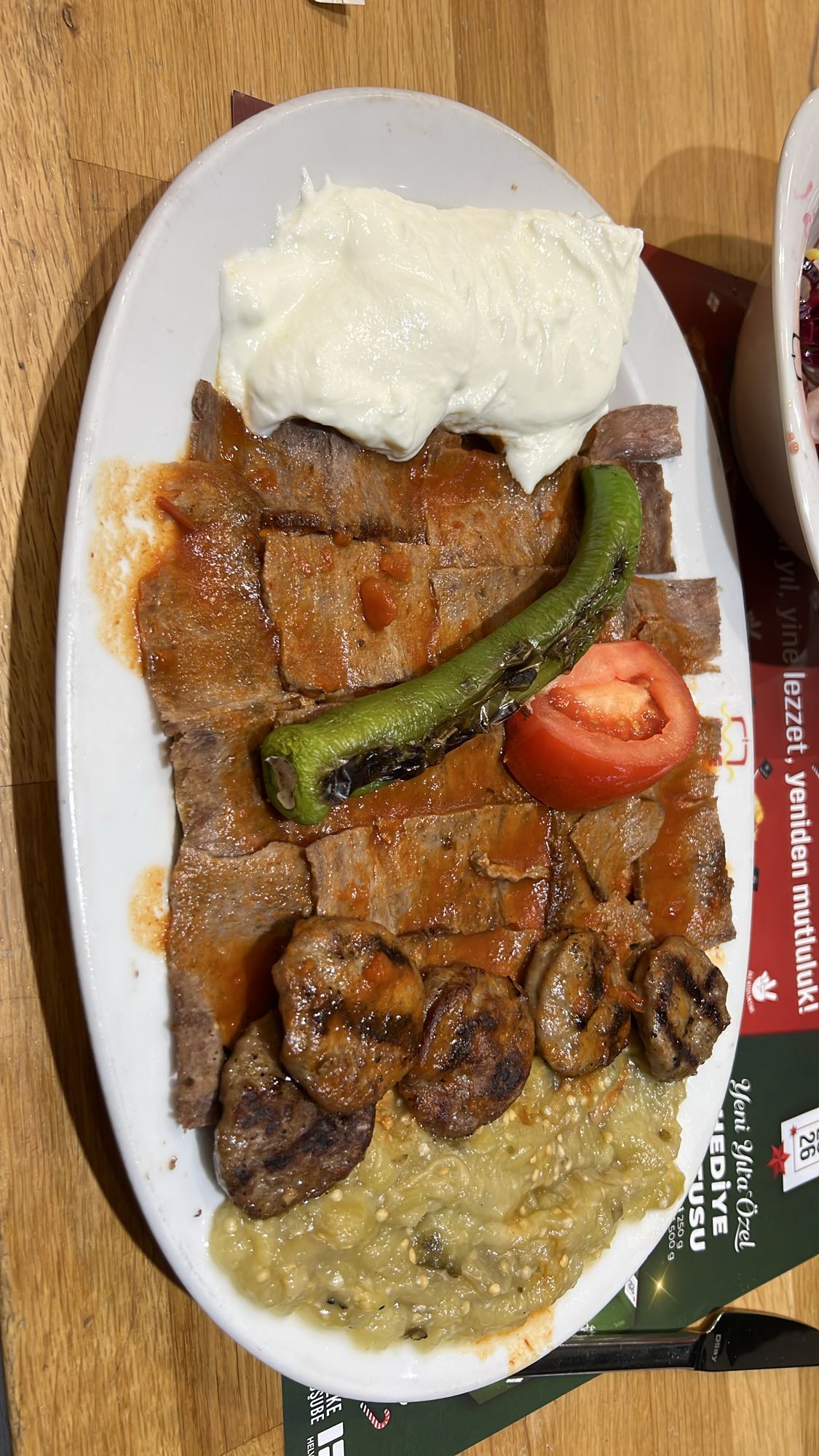 Iskender kebab plate