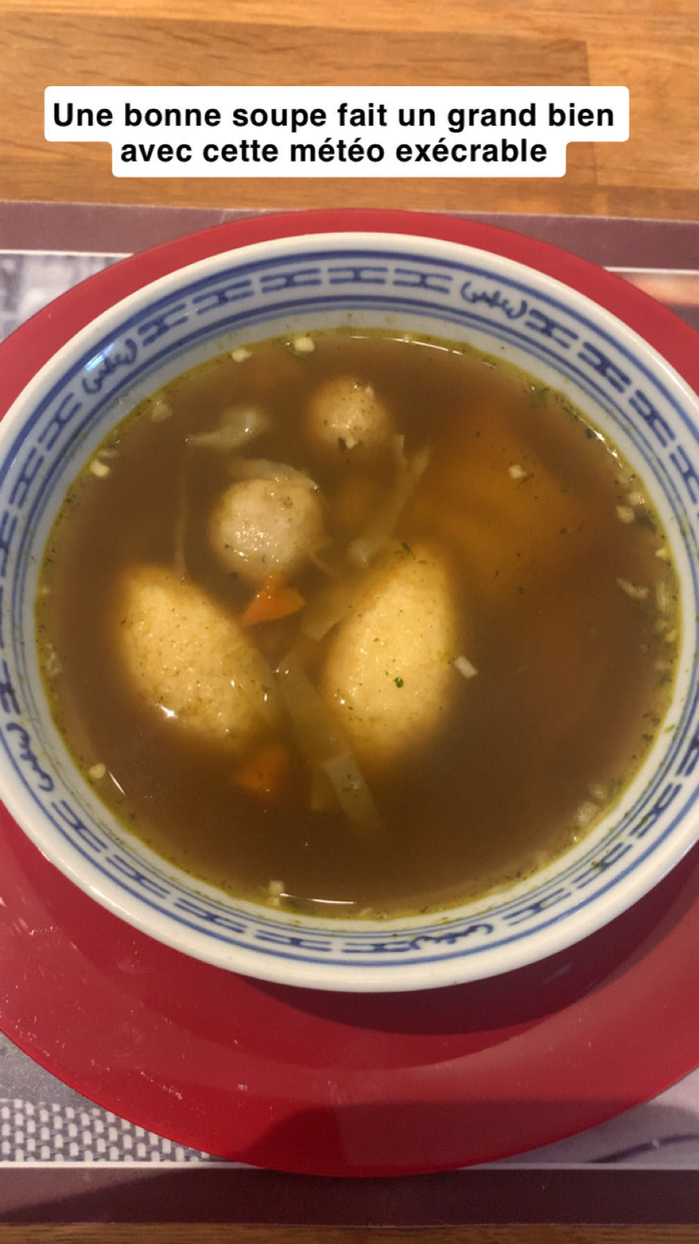 Soupe aux boulettes