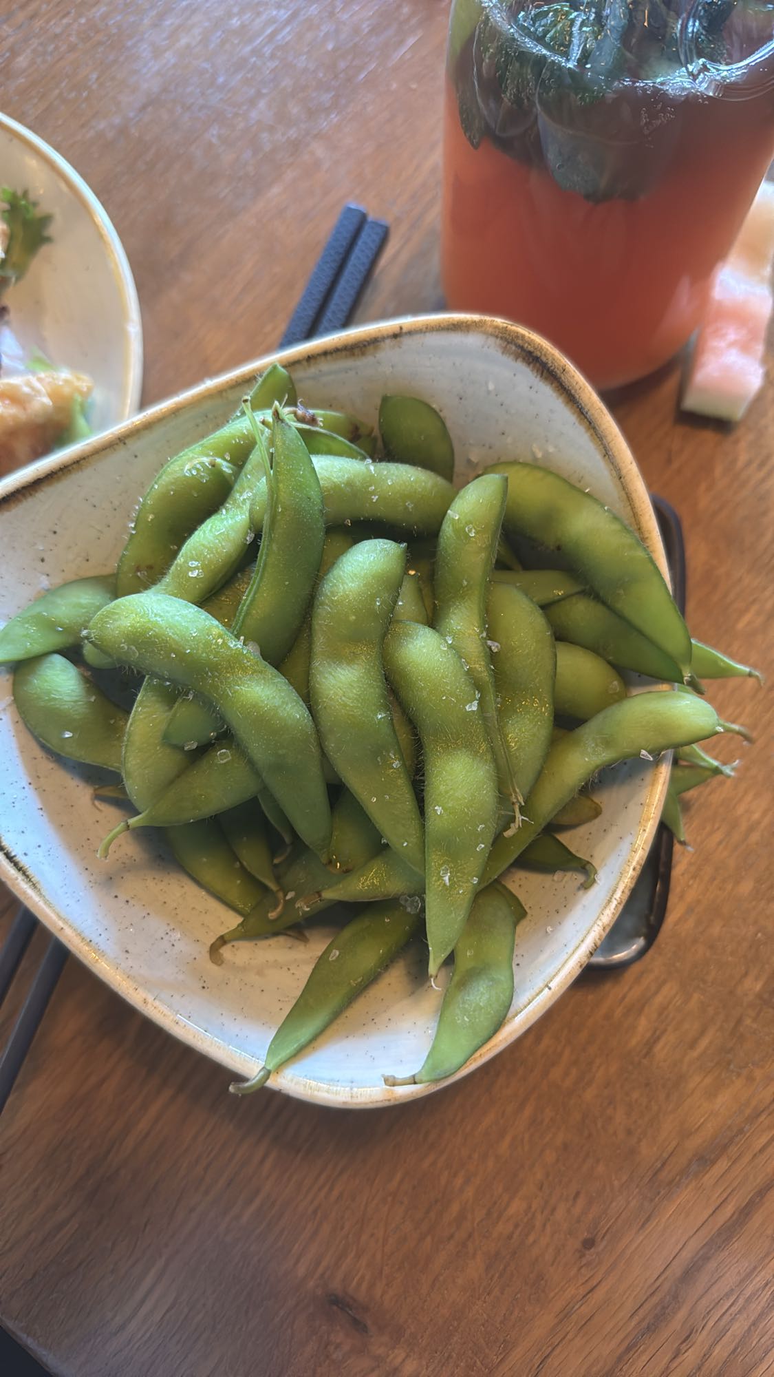 Edamame mit Salz