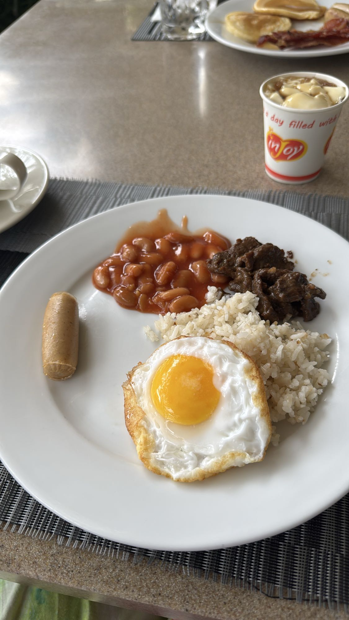 Breakfast plate with egg