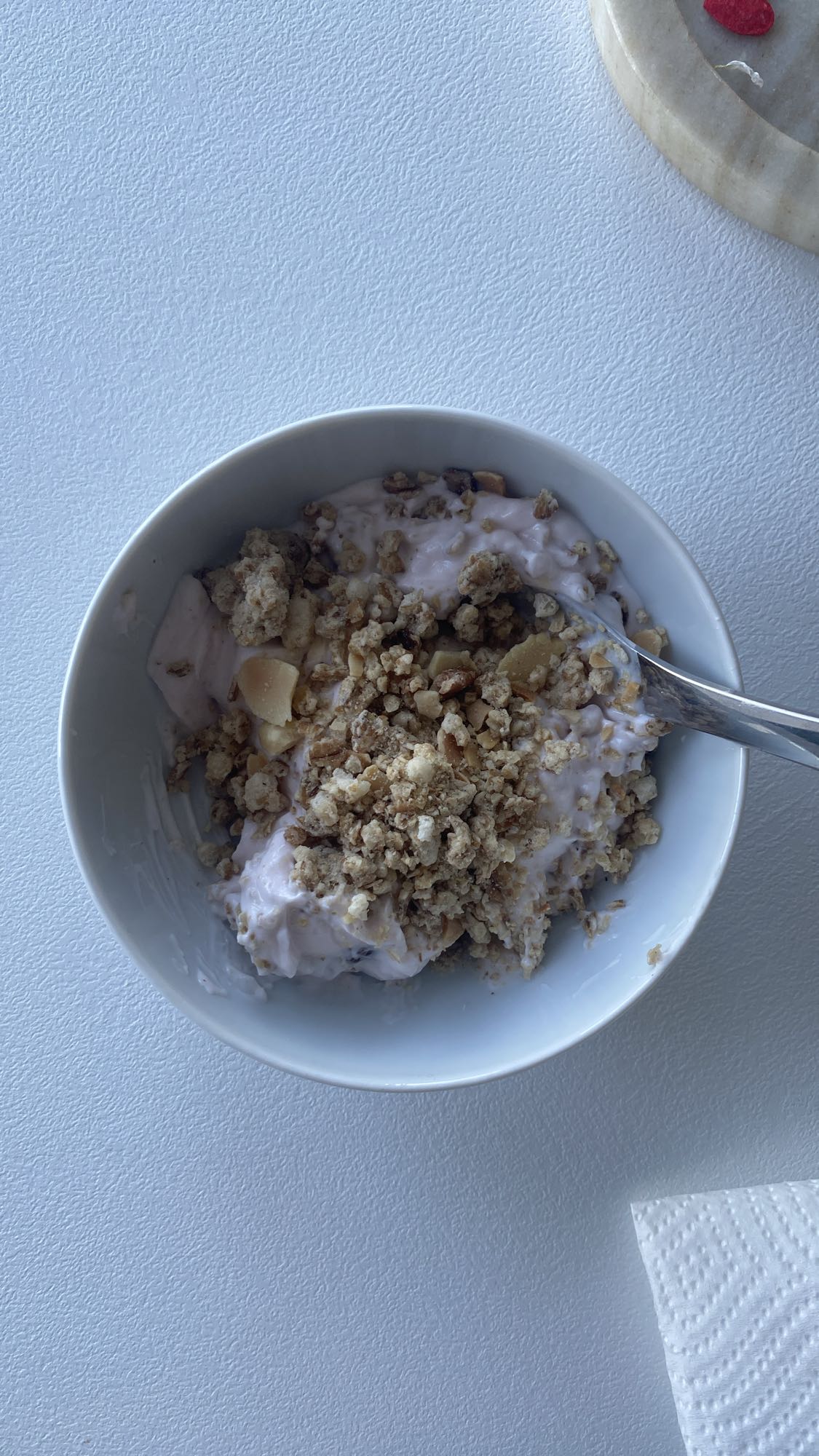 Yoghurt med müsli