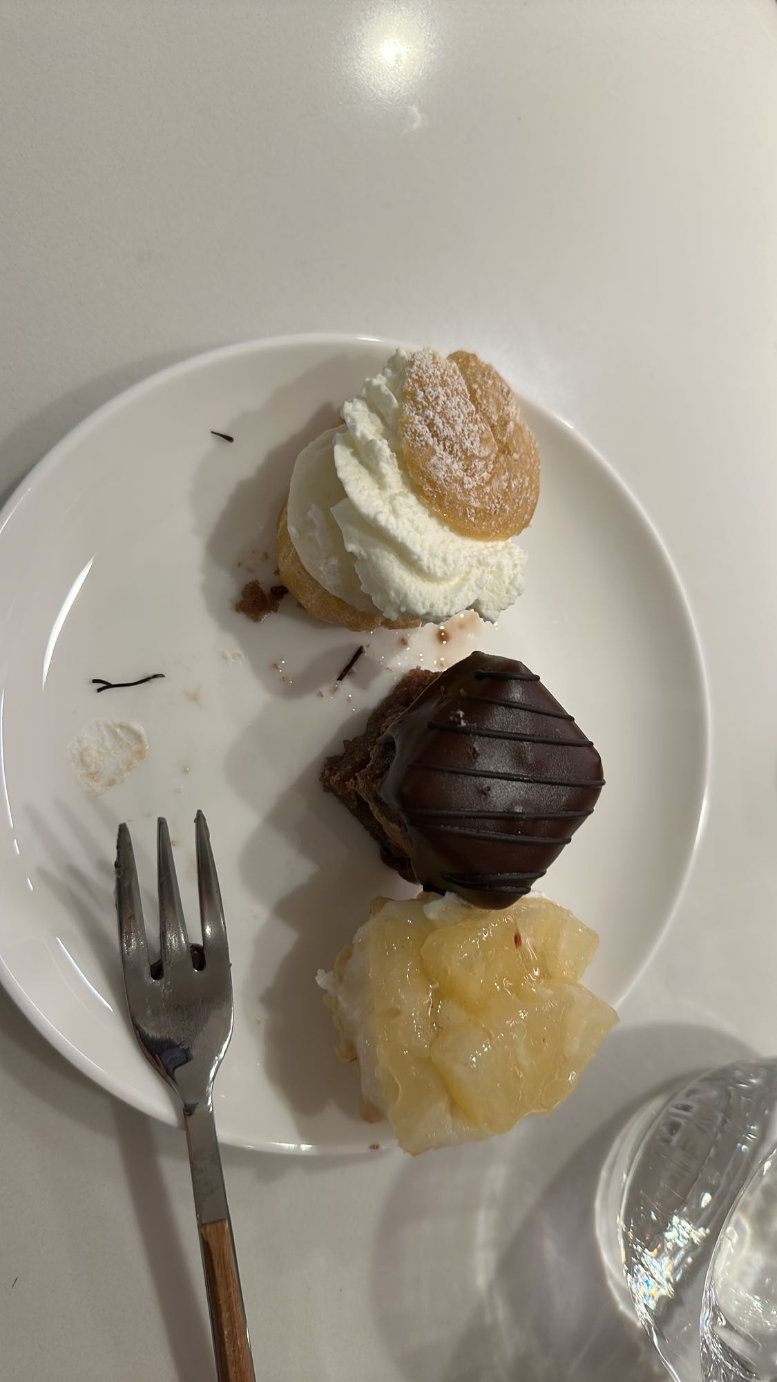Mini dessert trio