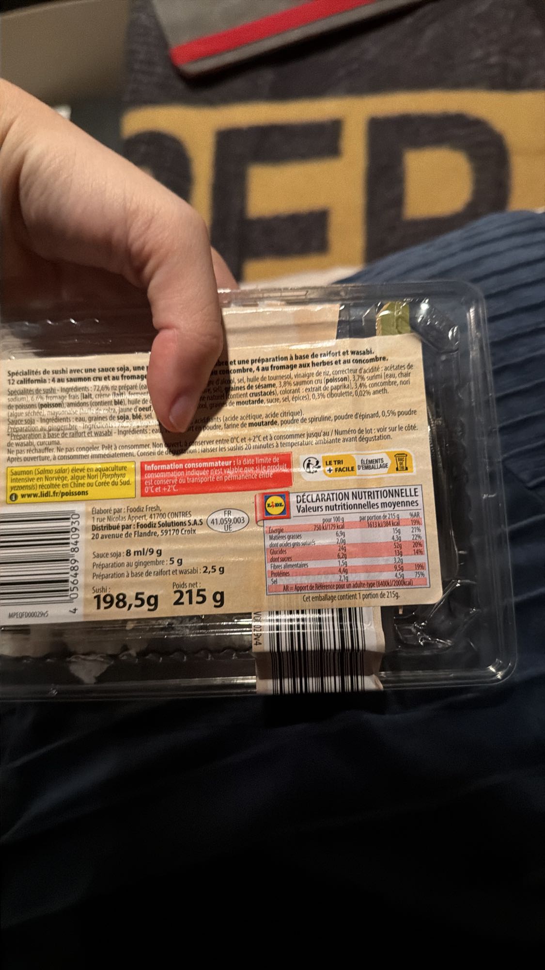 Sushi cu somon și legume