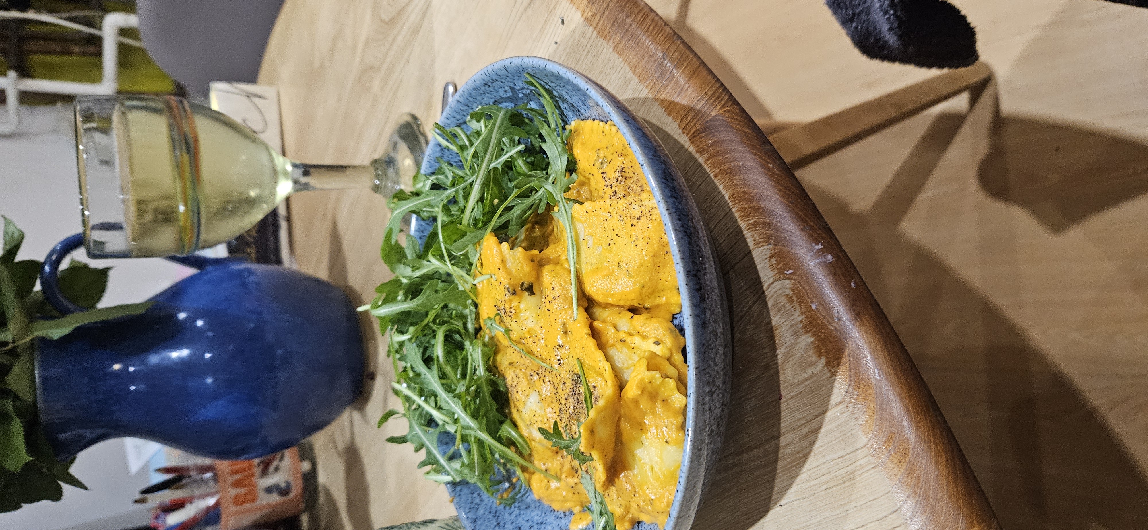 Filled pasta with tomato and ricotta sauce