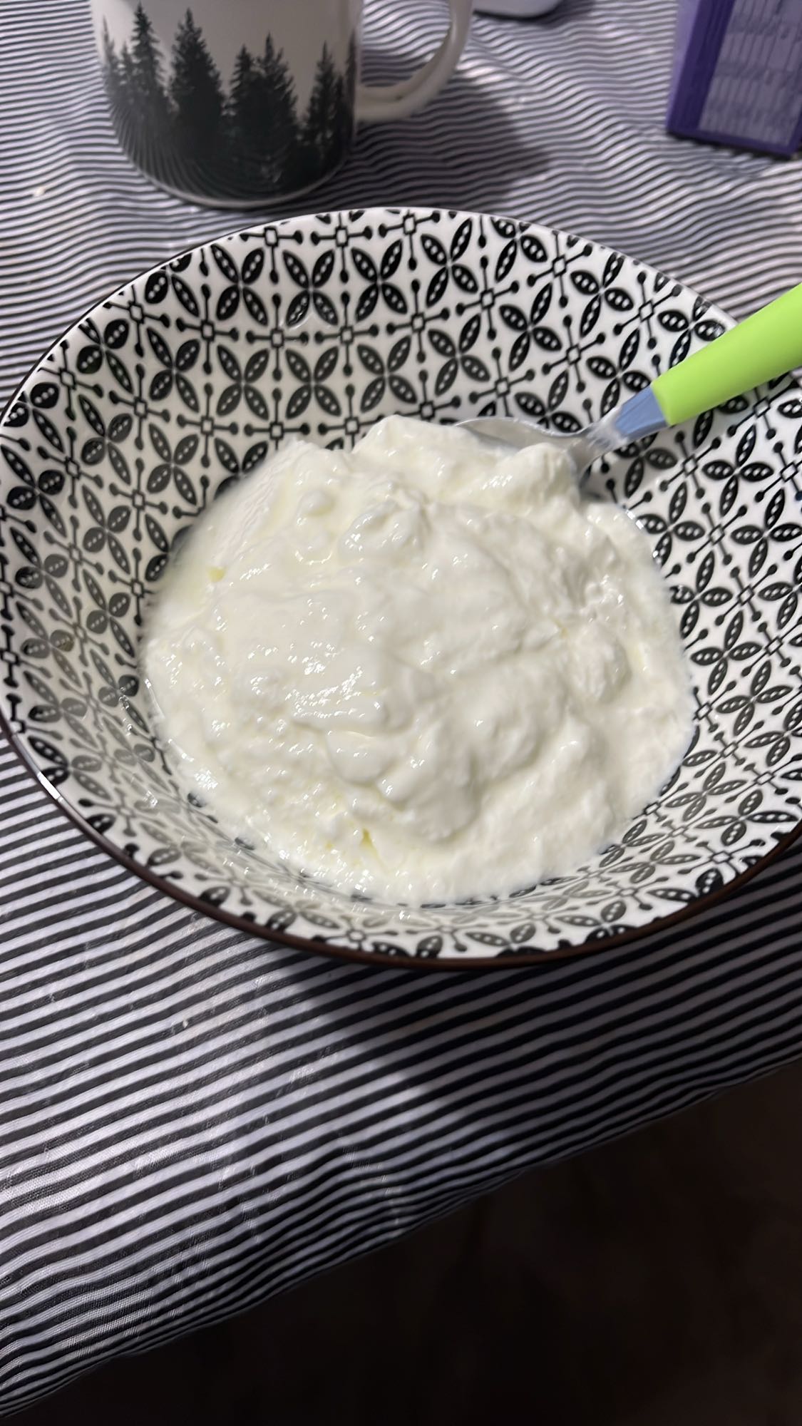 Кисело мляко купа