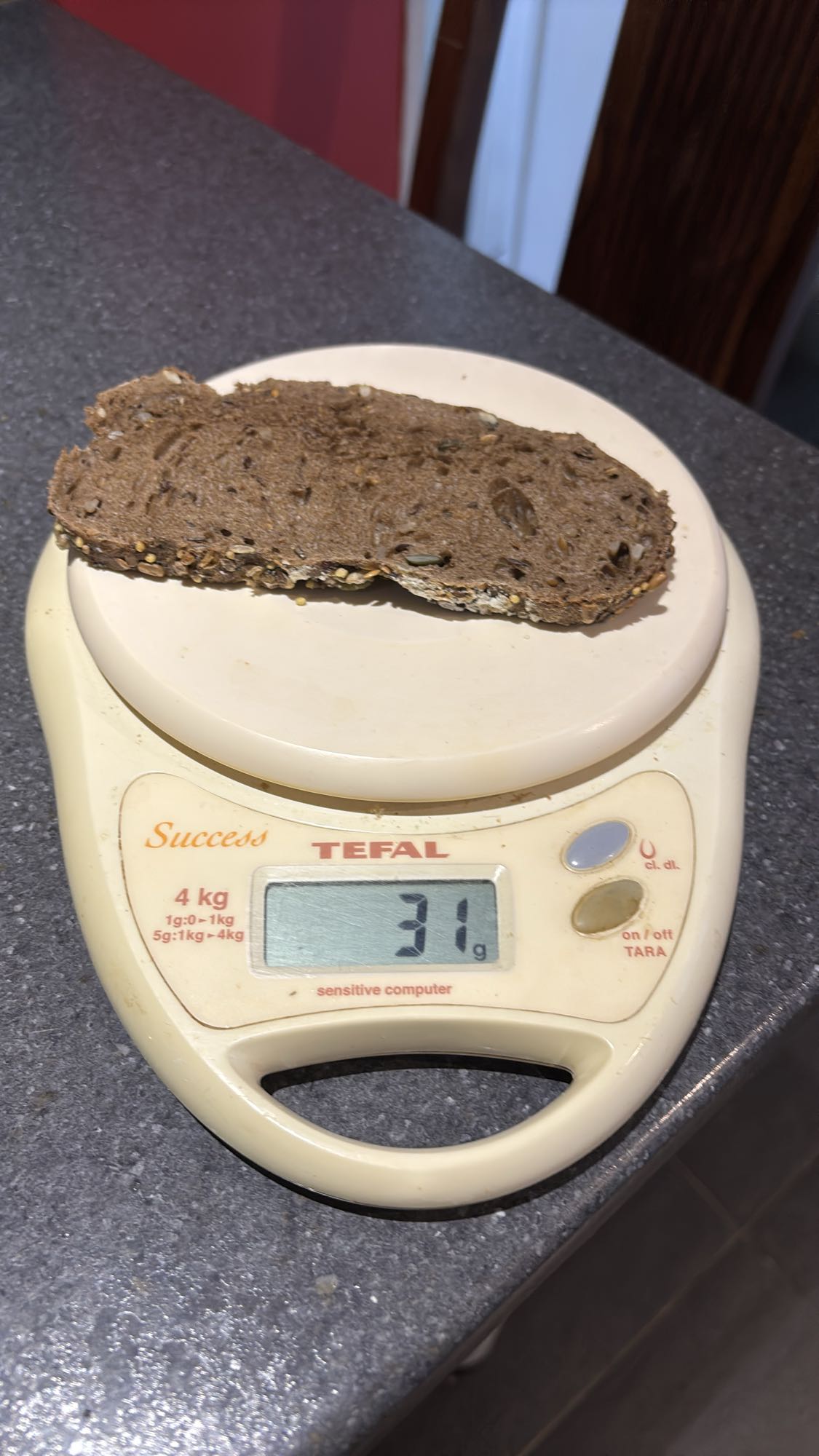 Tranche pain complet graines