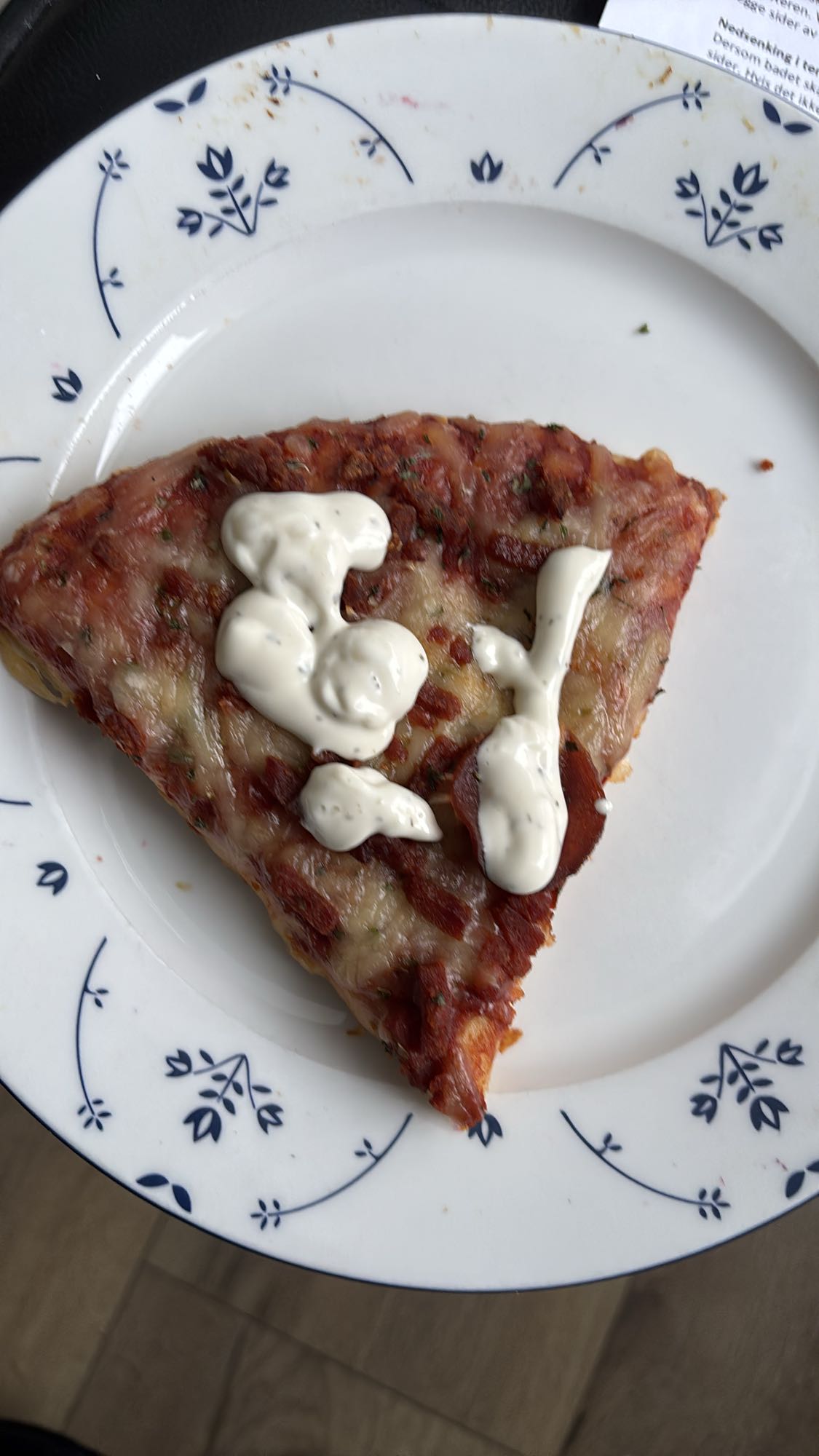 Pizza med dressing