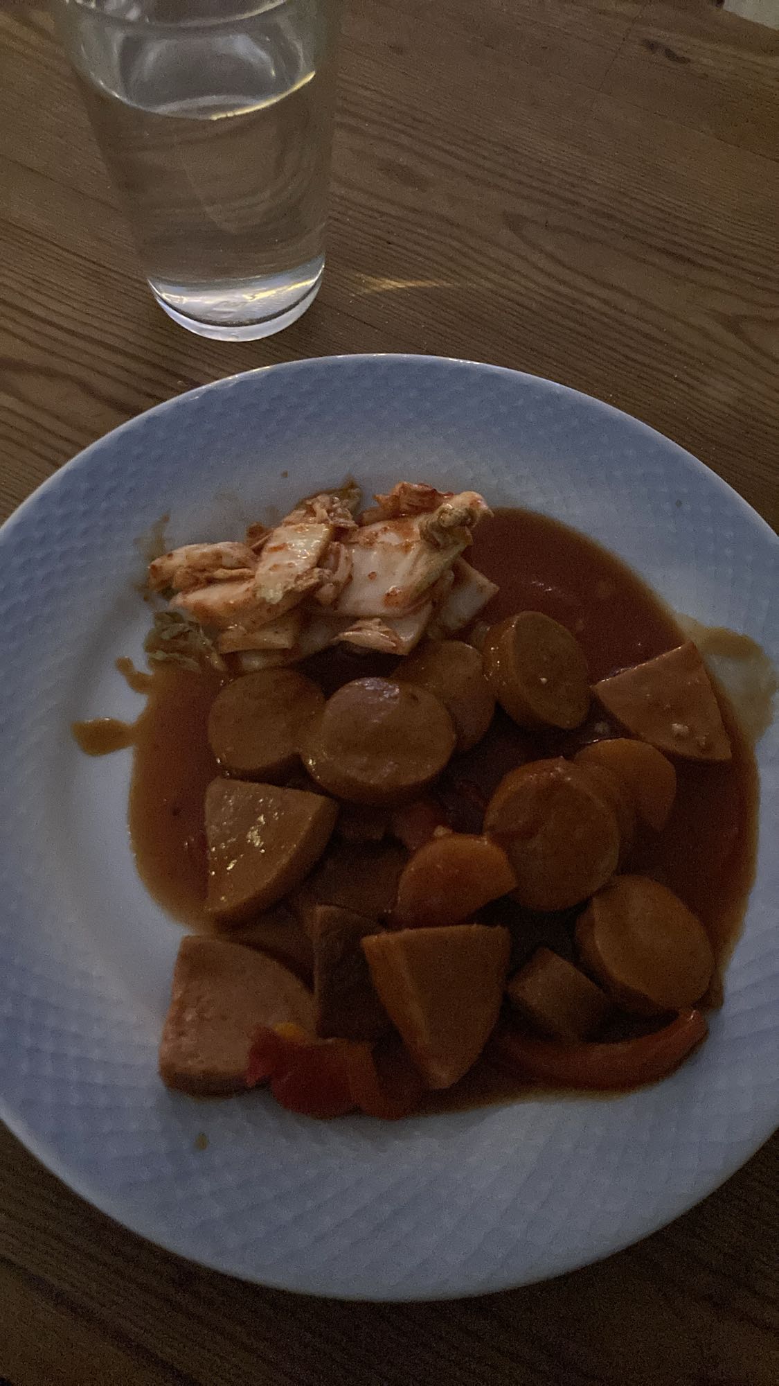 Korvgryta med kimchi