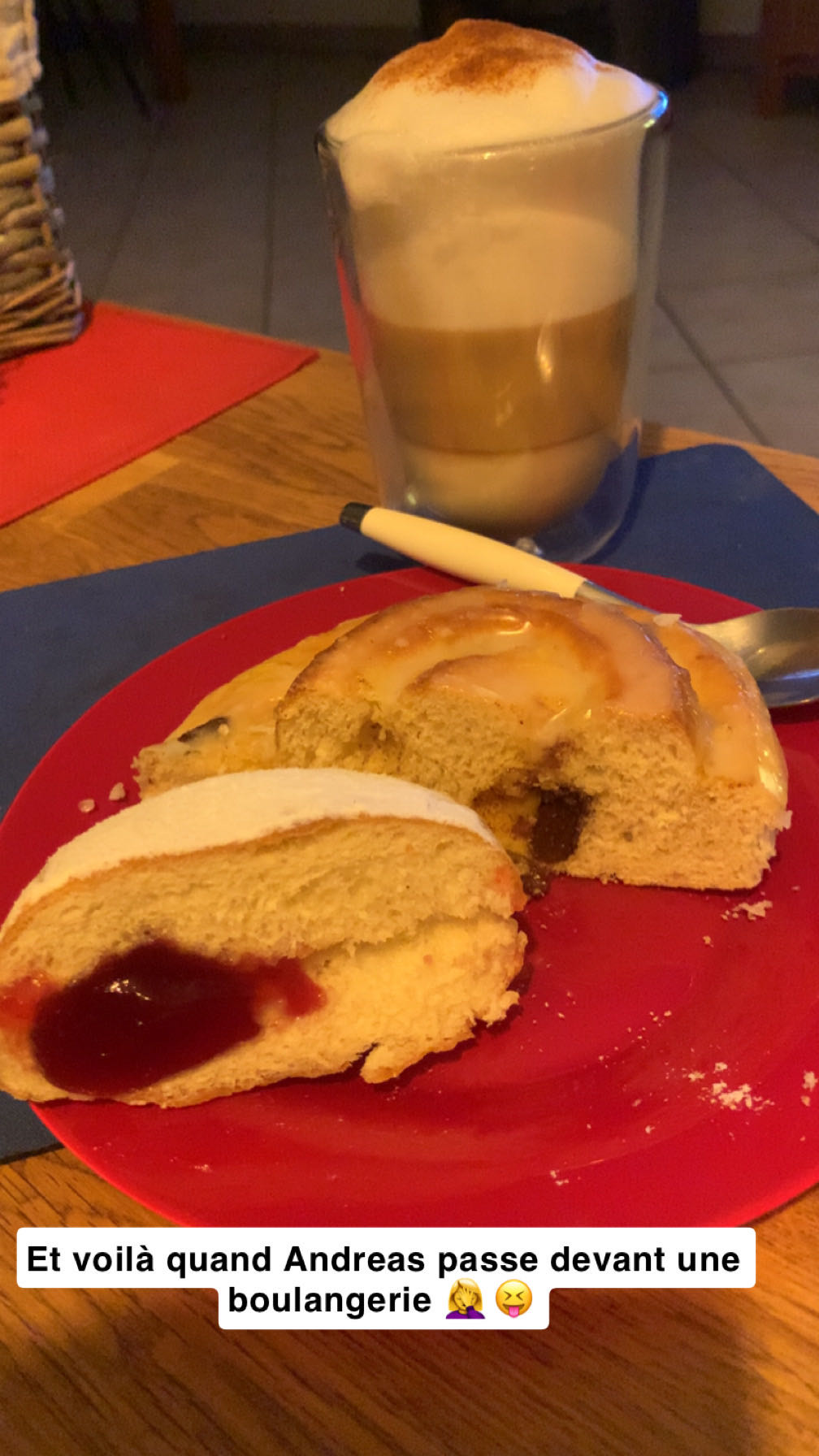 Petit-déjeuner boulangerie