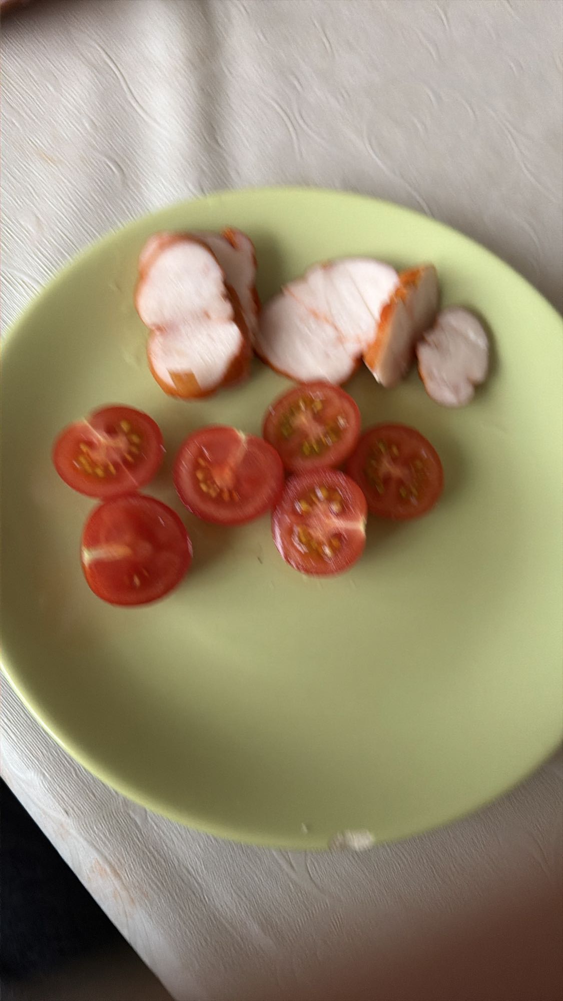 Piept de pui cu roșii