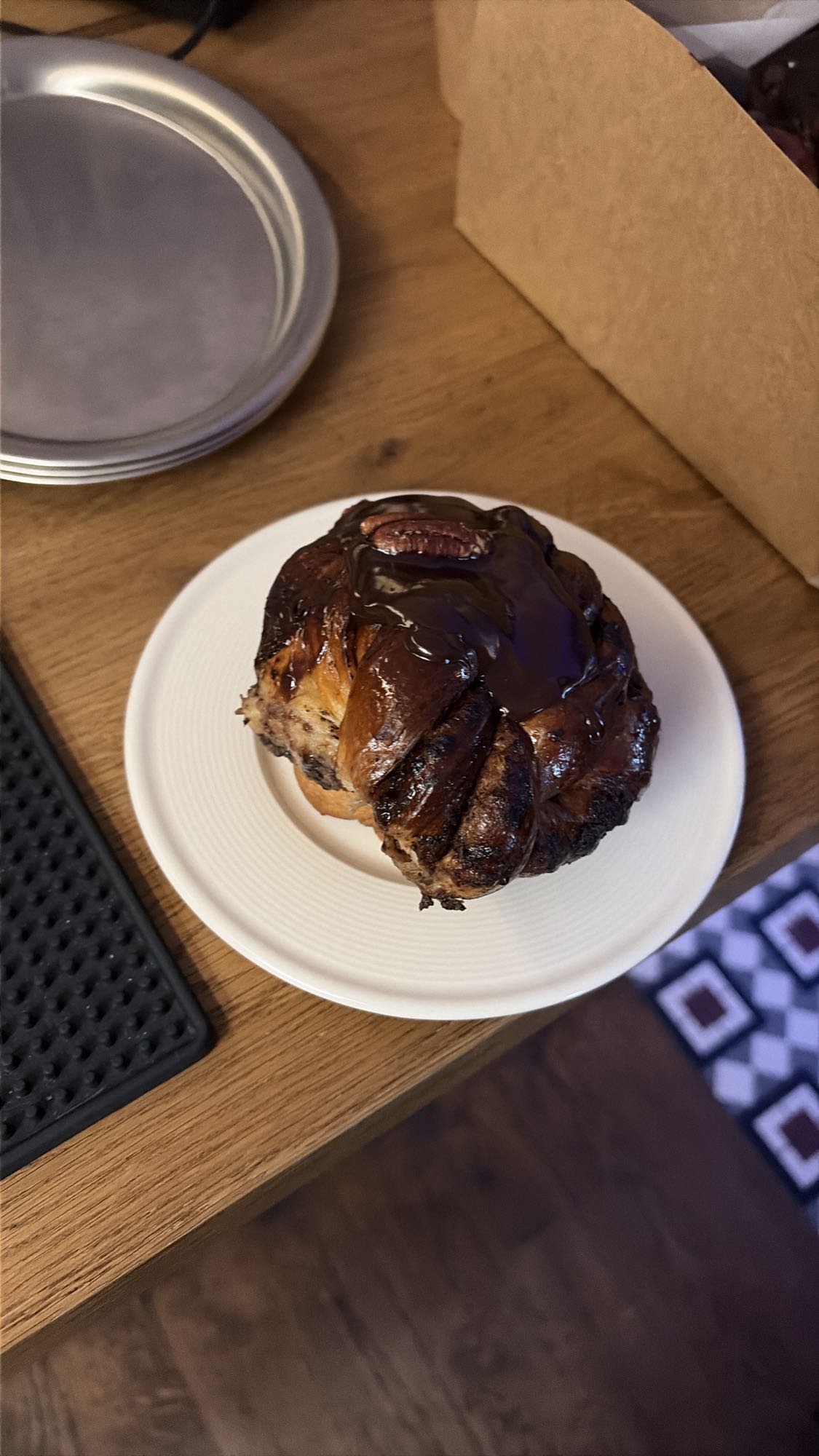 шоколадная булочка