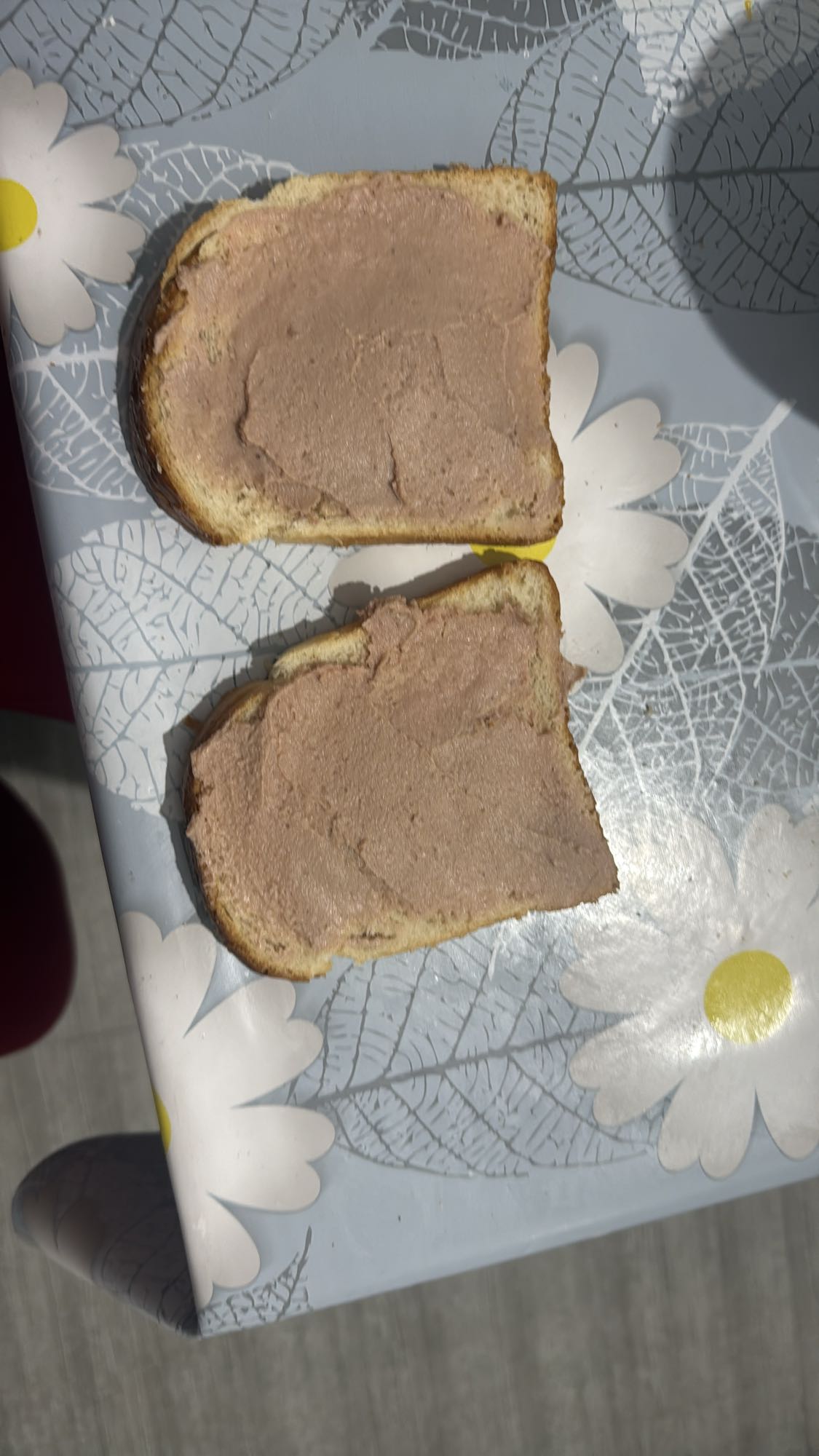 Pâine cu pate