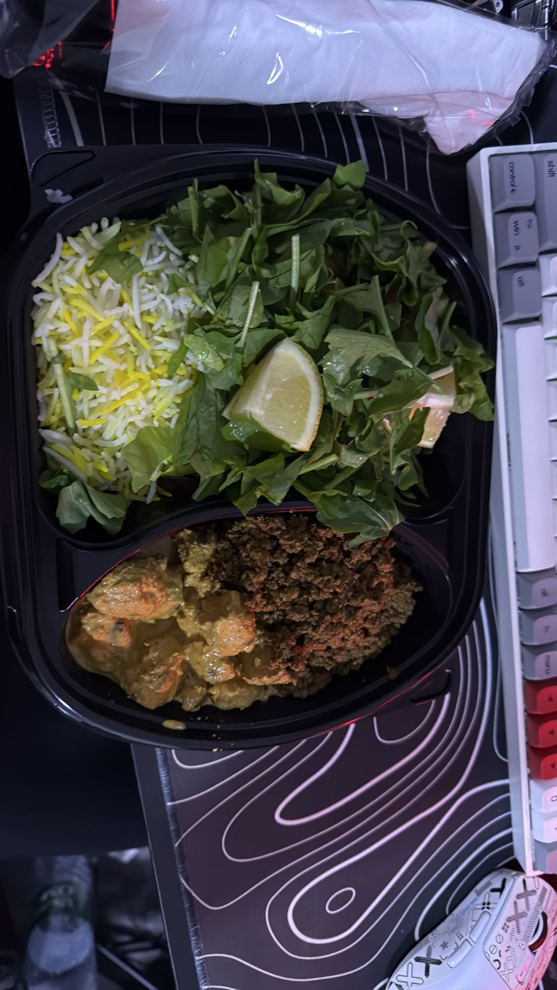Rice, greens, curry & beef