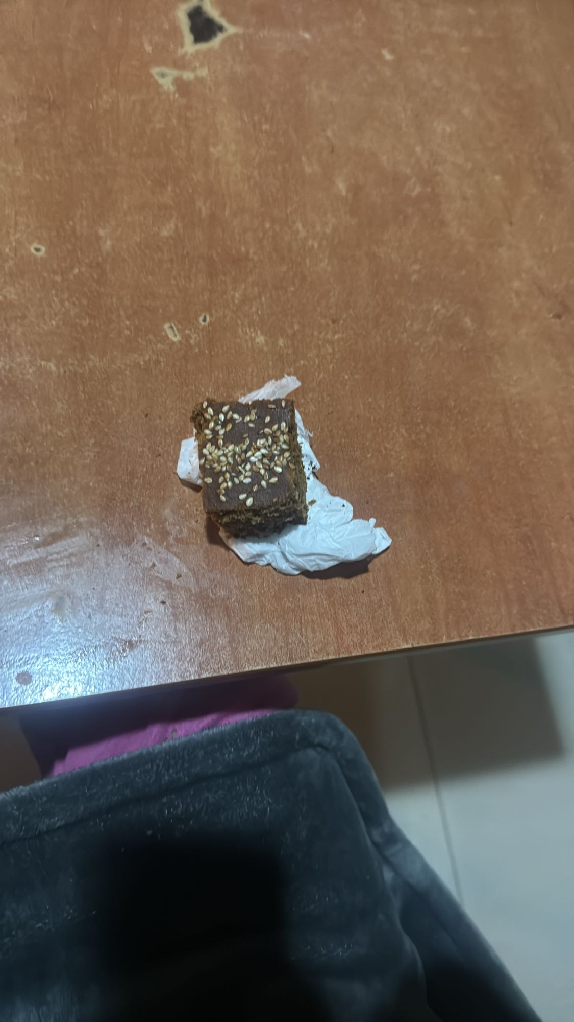 Sesame chocolate brownie