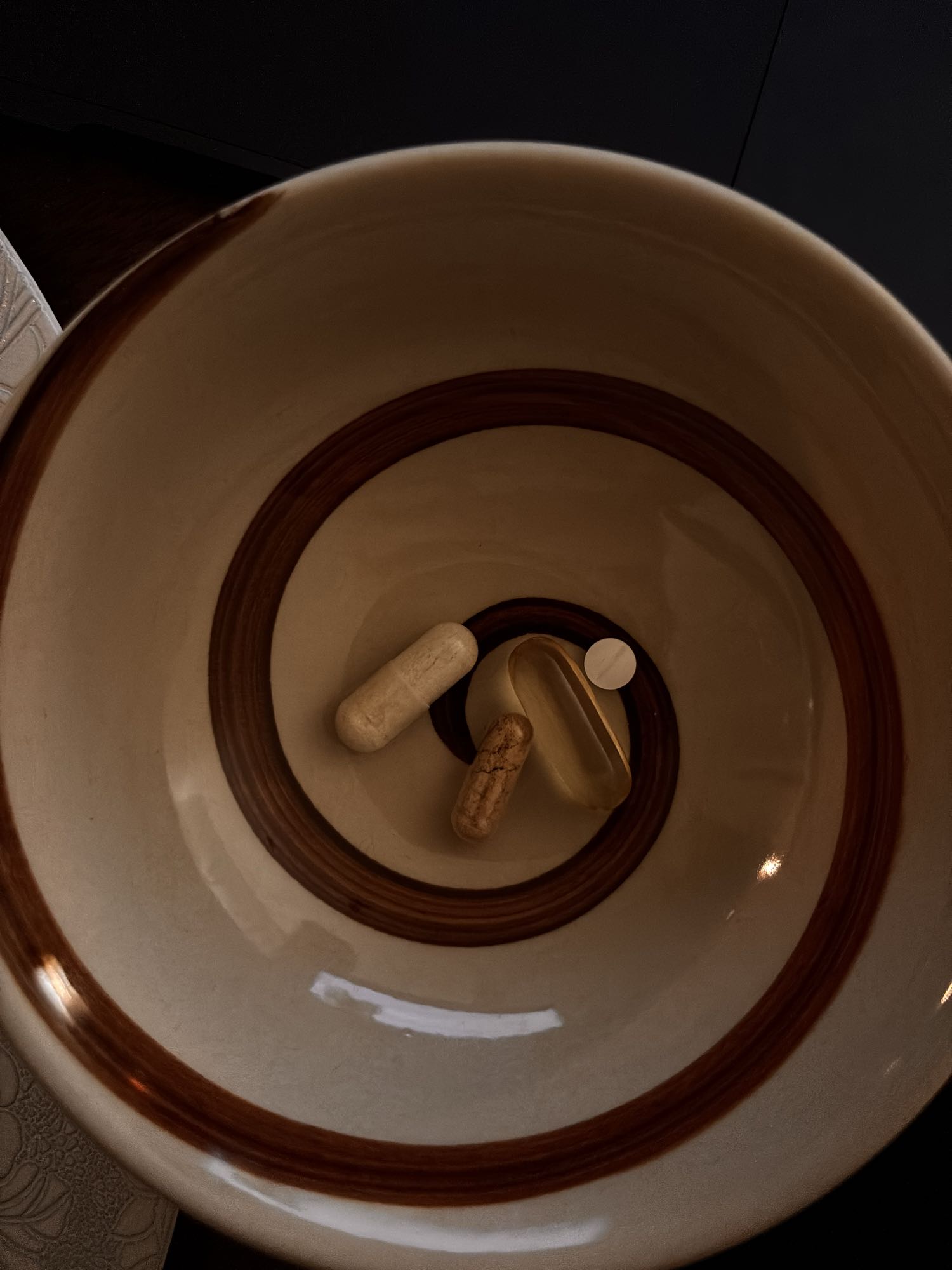 Kosttillskott i skål