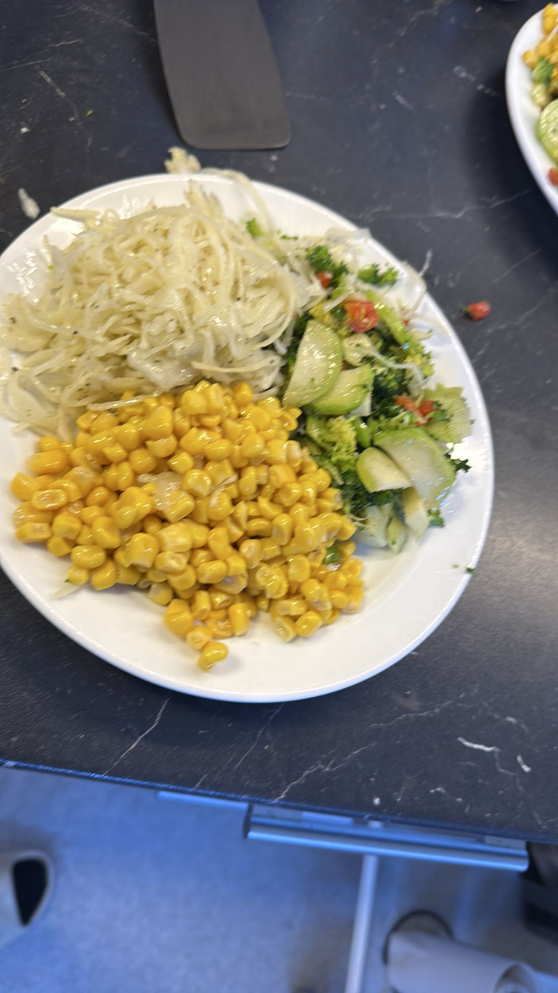 Majs, sallad och kål