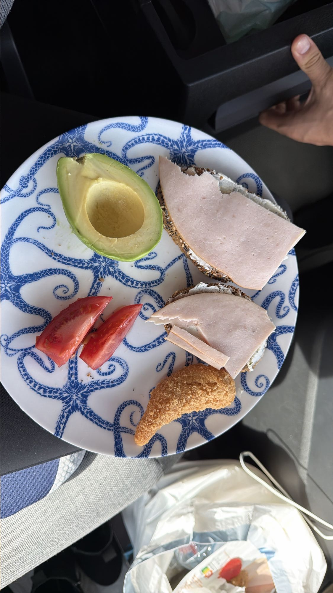 Mic dejun rapid cu avocado