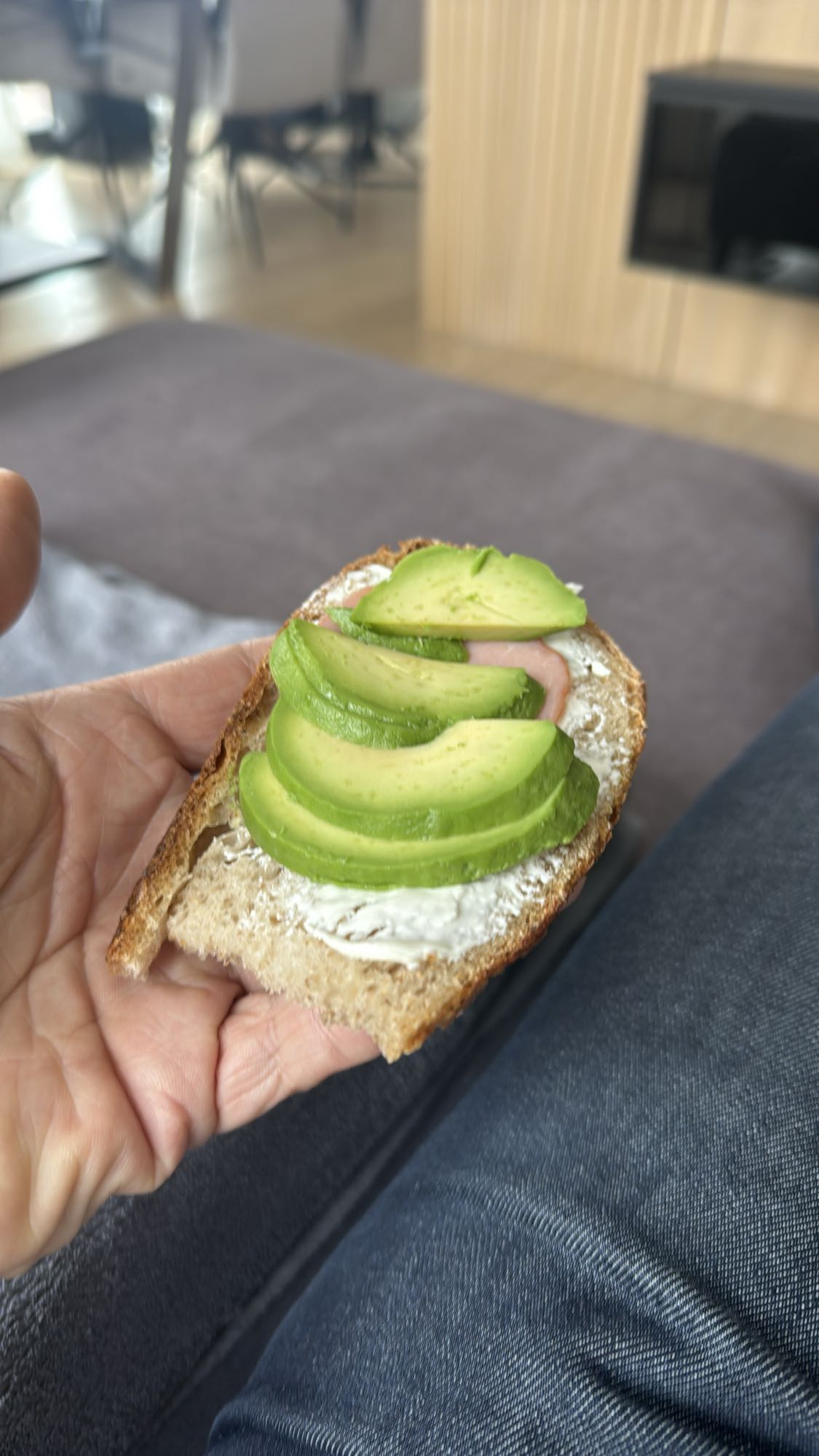 Kanapka z awokado