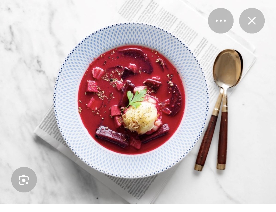 barszcz czerwony z ziemniakiem