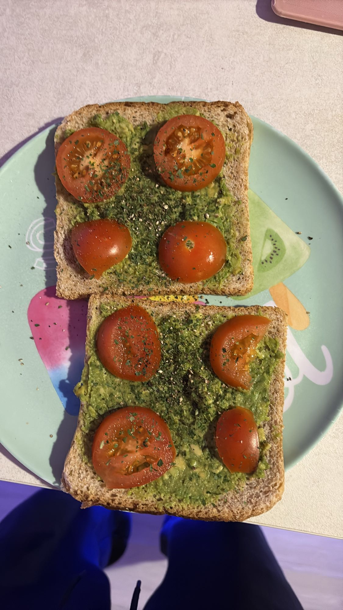 Tartines avocat tomate
