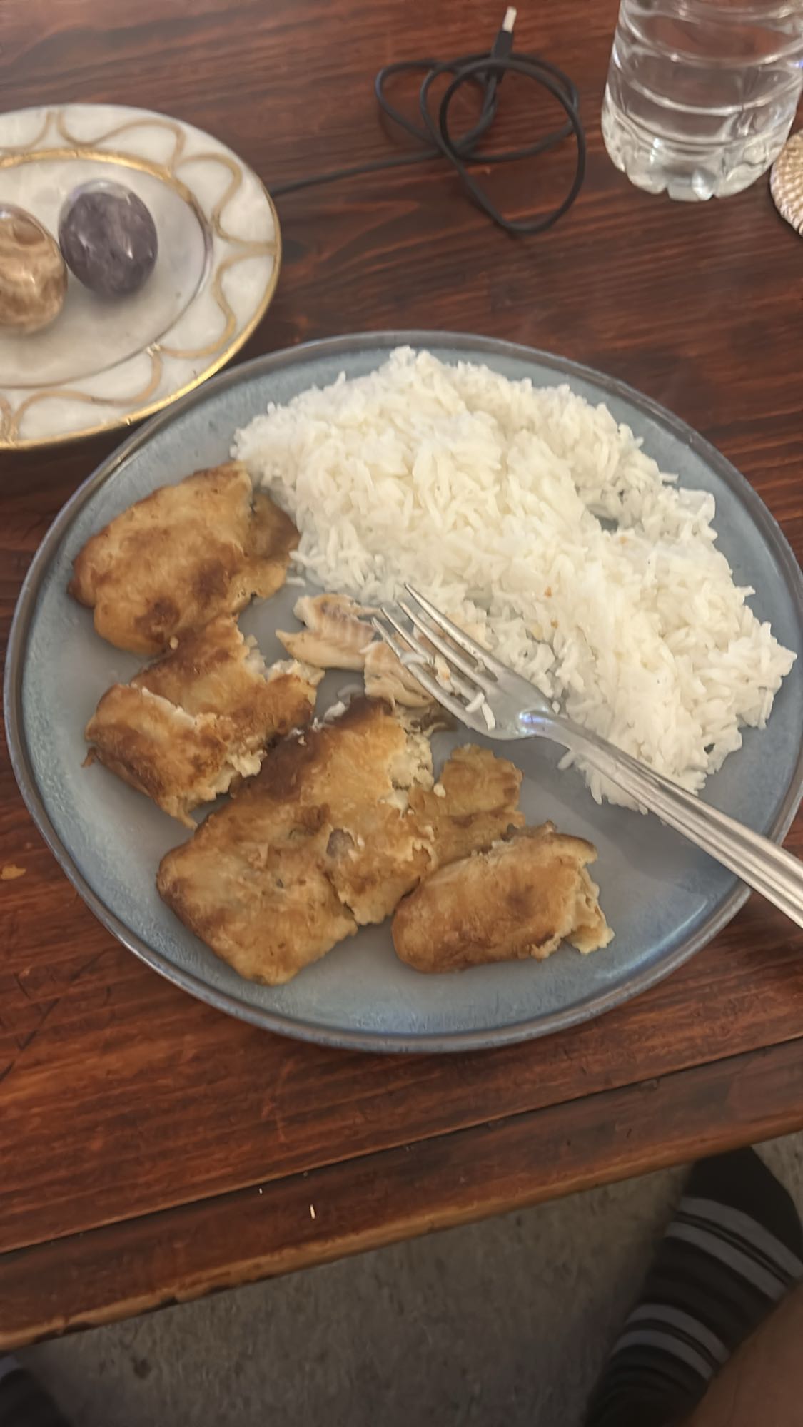 Poisson pané et riz blanc