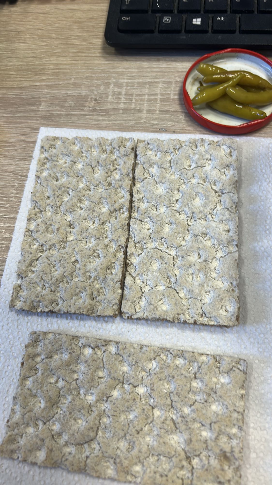Crackers cu ardei iute