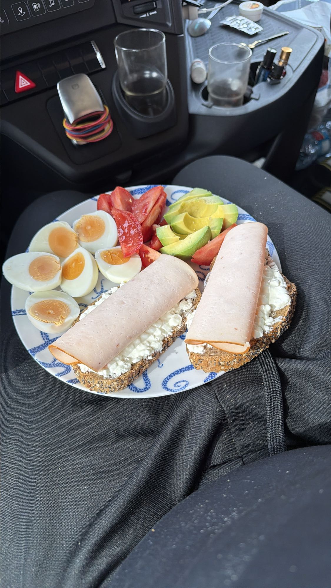 Mic dejun proteic cu ou