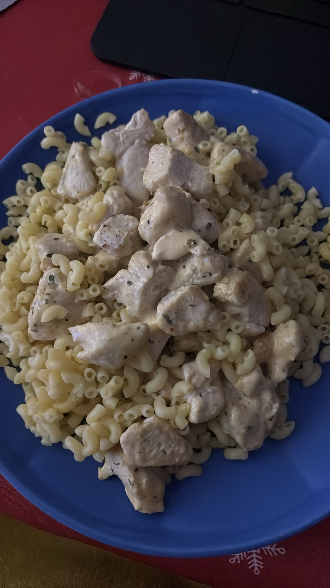 Pâtes au poulet crémeux