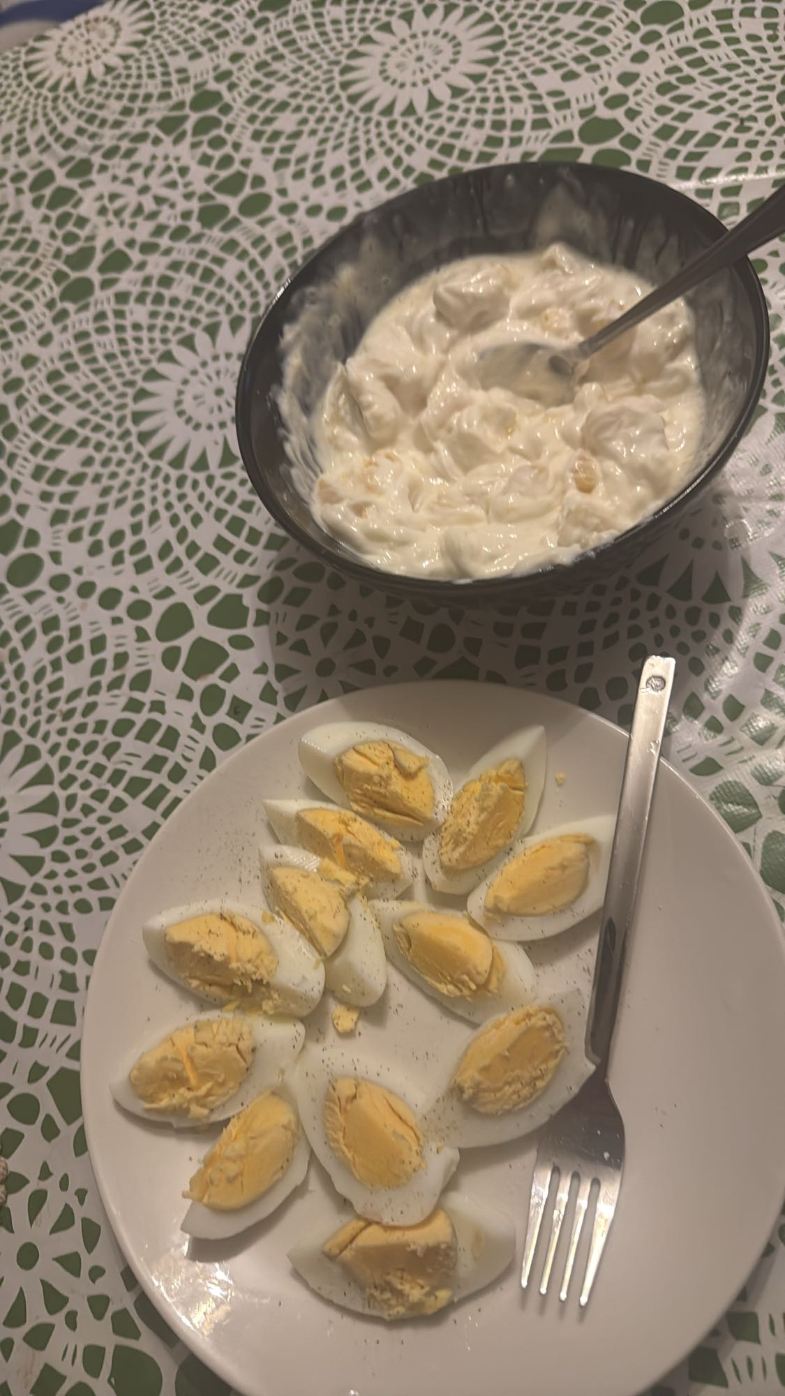 Ägg och bananyoghurt