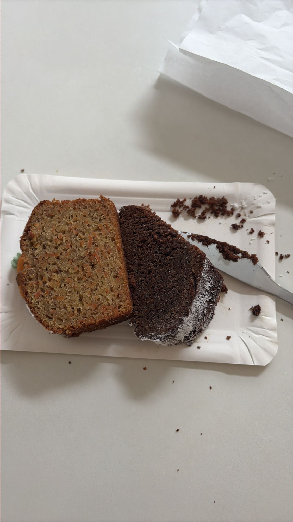 Rüeblikueche und Schoggikueche