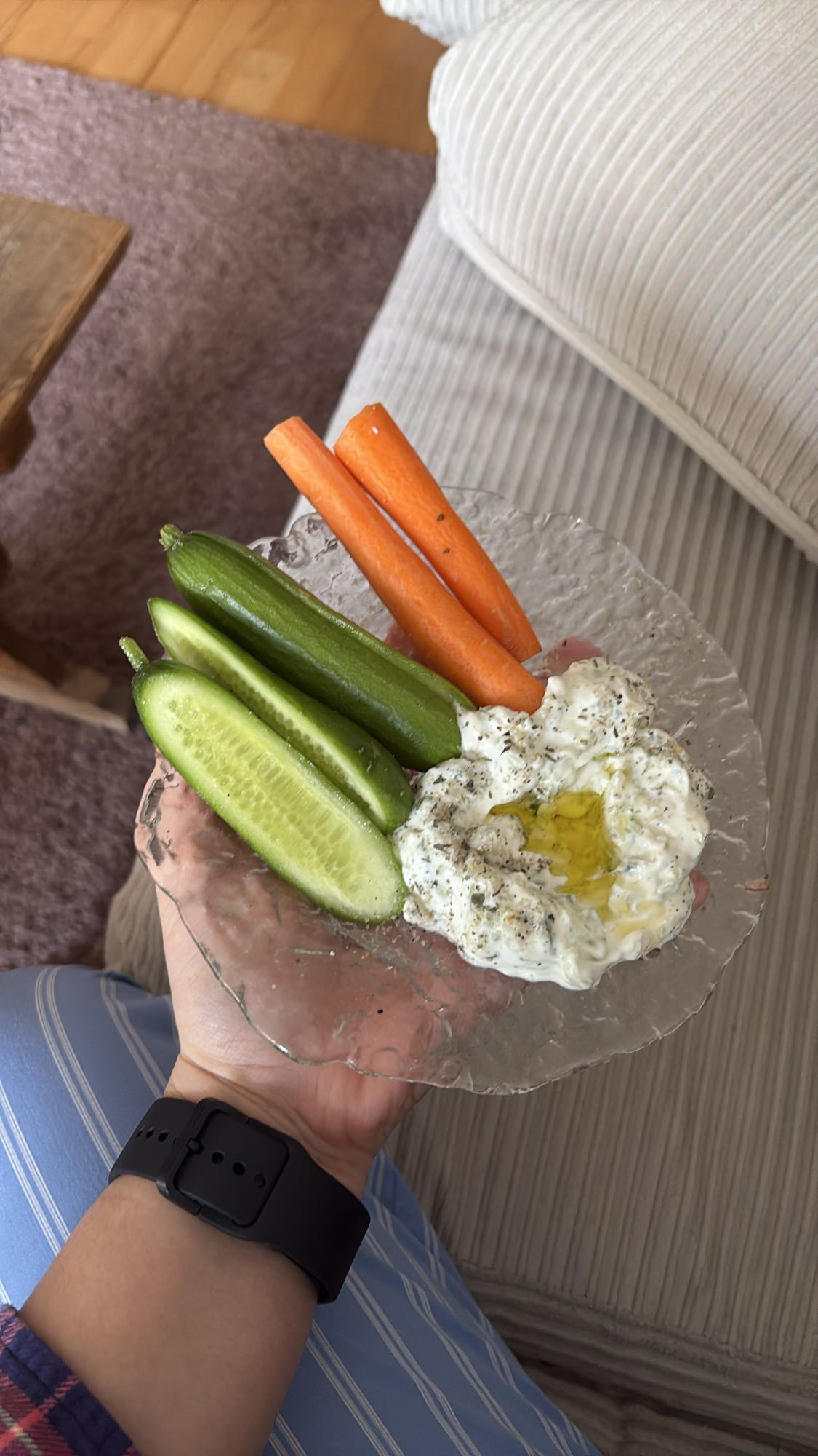 Grönsaksstavar med tzatziki