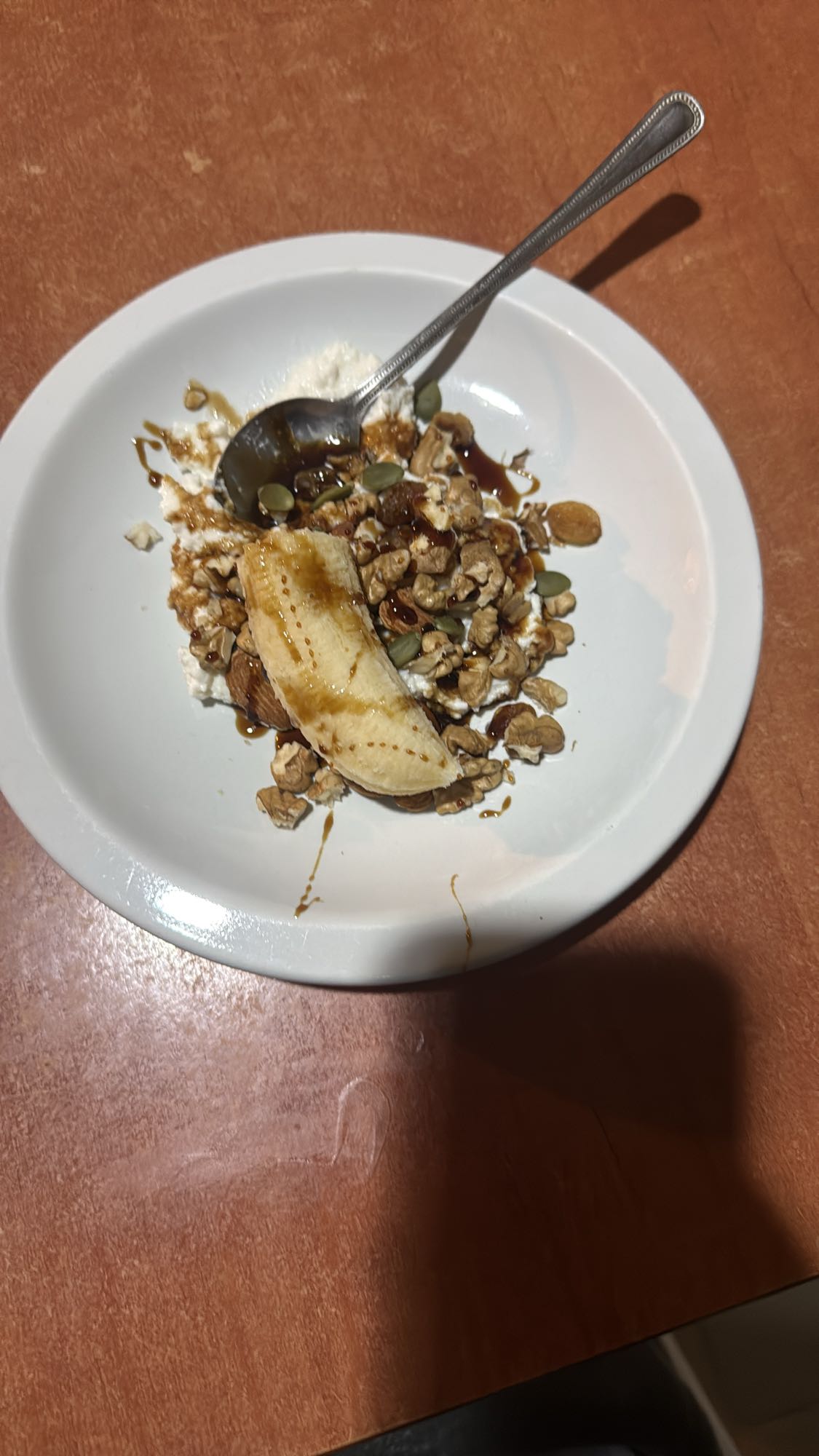 Banana nut yogurt bowl