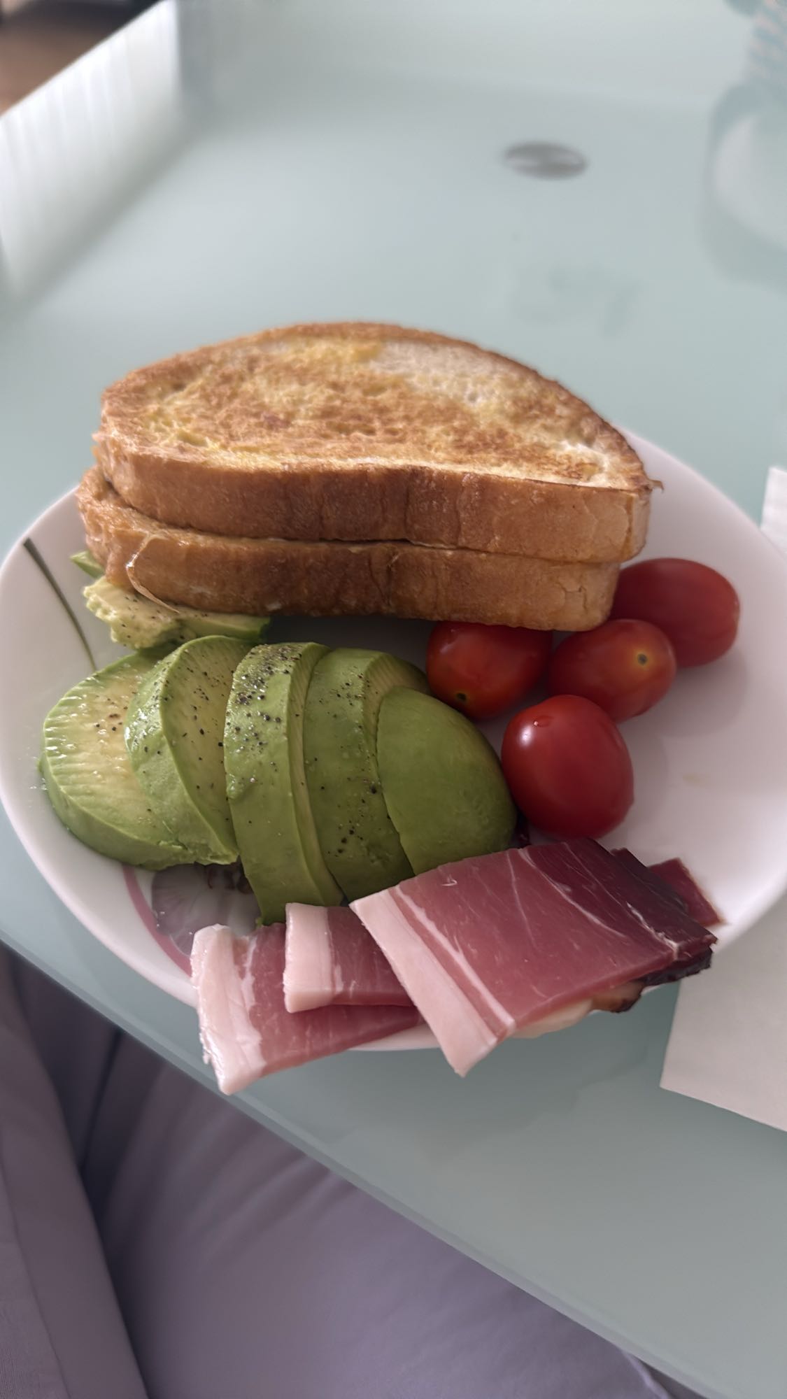 Avocado Toast & Prosciutto