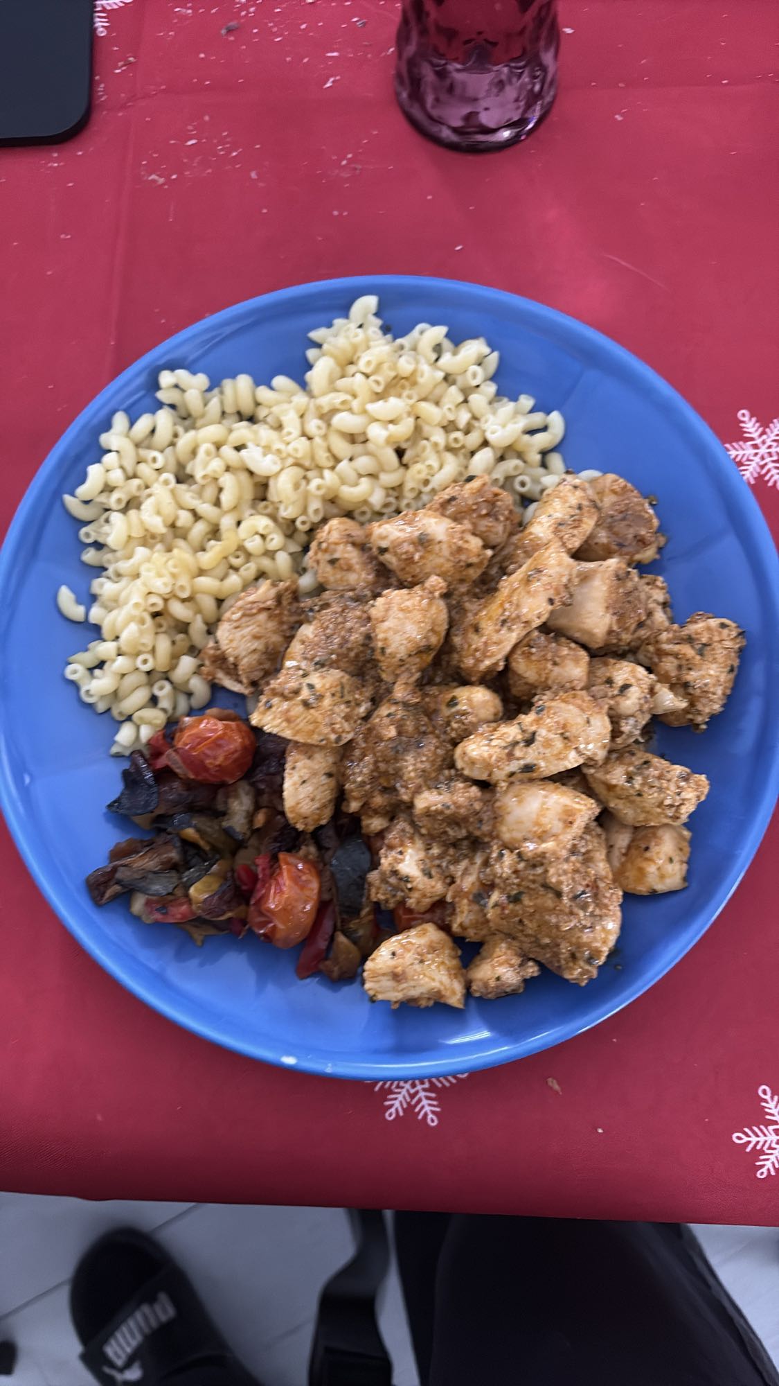 Poulet, pâtes et légumes