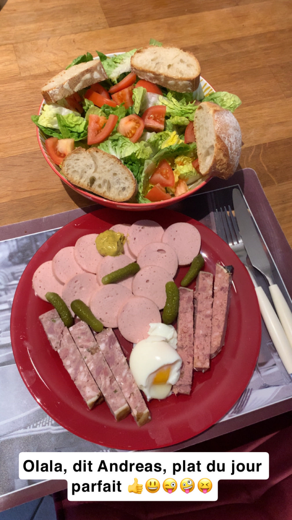 Assiette charcuterie salade