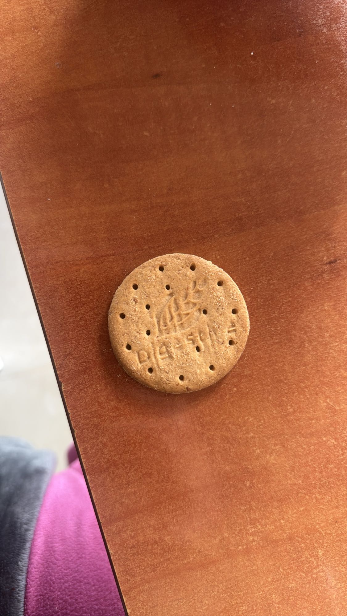 Digestive biscuit