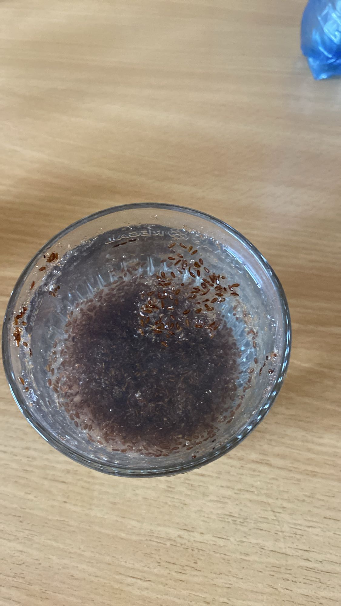 siemię lniane w wodzie