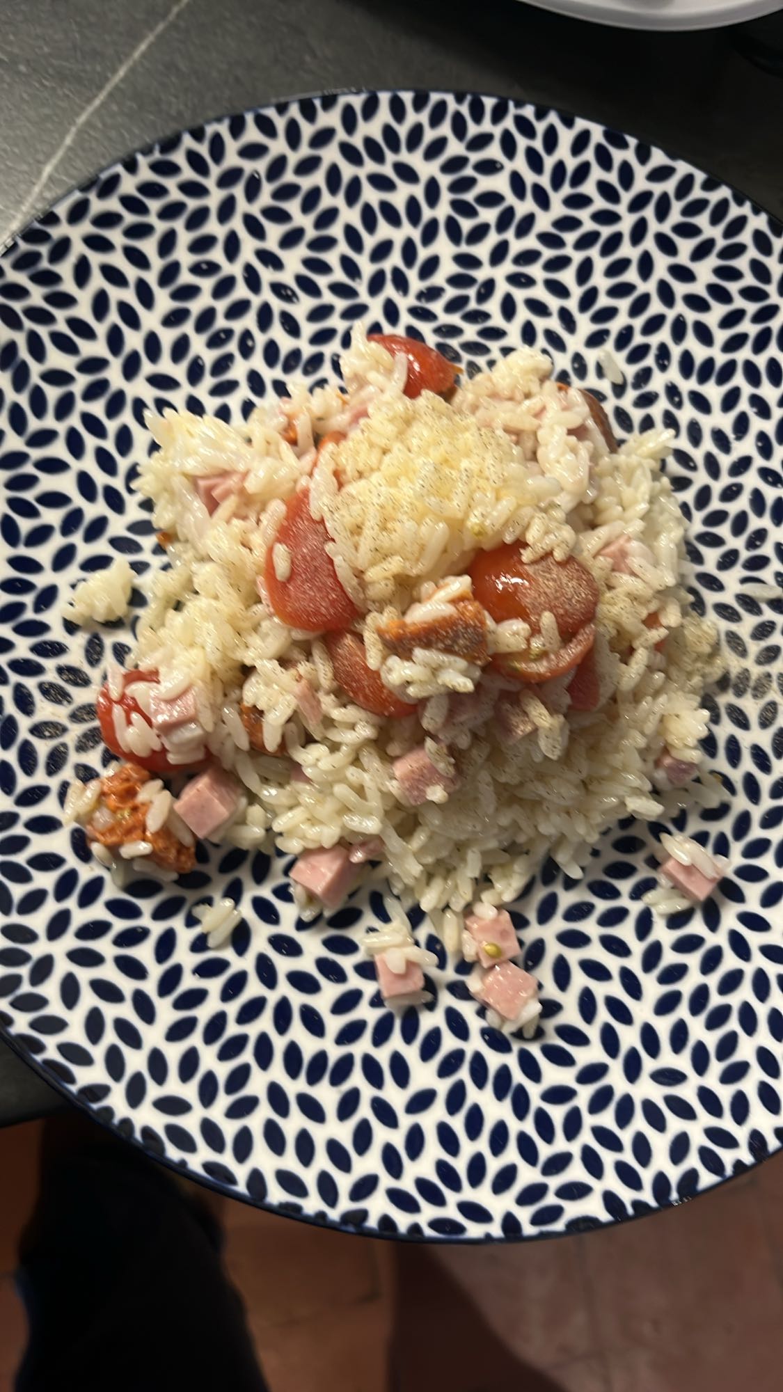 Riz jambon saucisse fromage